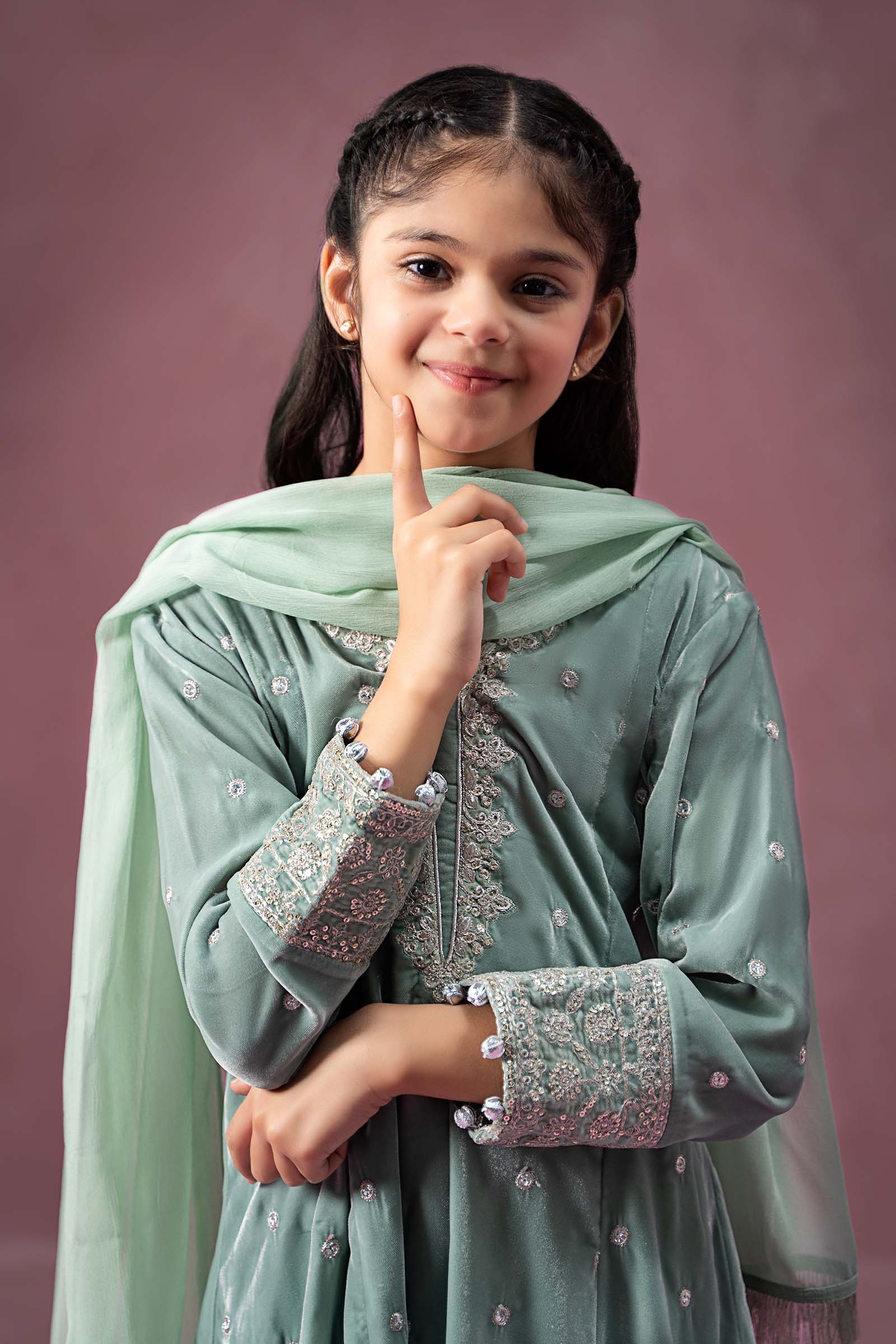 Maria B | 3 Piece Embroidered Velvet Suit | MKS-W24-38 - House Of Zarish