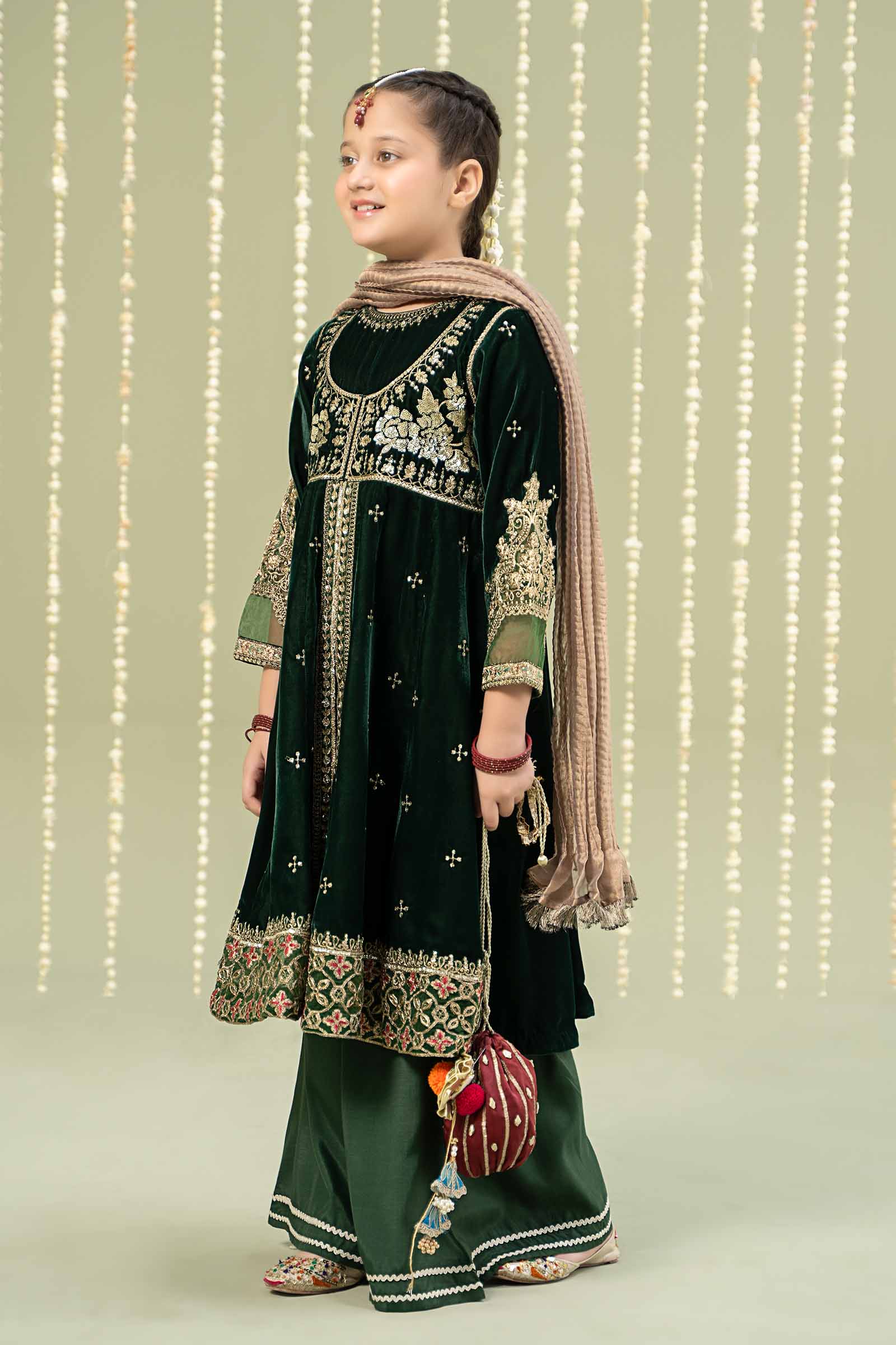 Maria B | 3 Piece Embroidered Velvet Suit | MKS-W24-40 - House Of Zarish