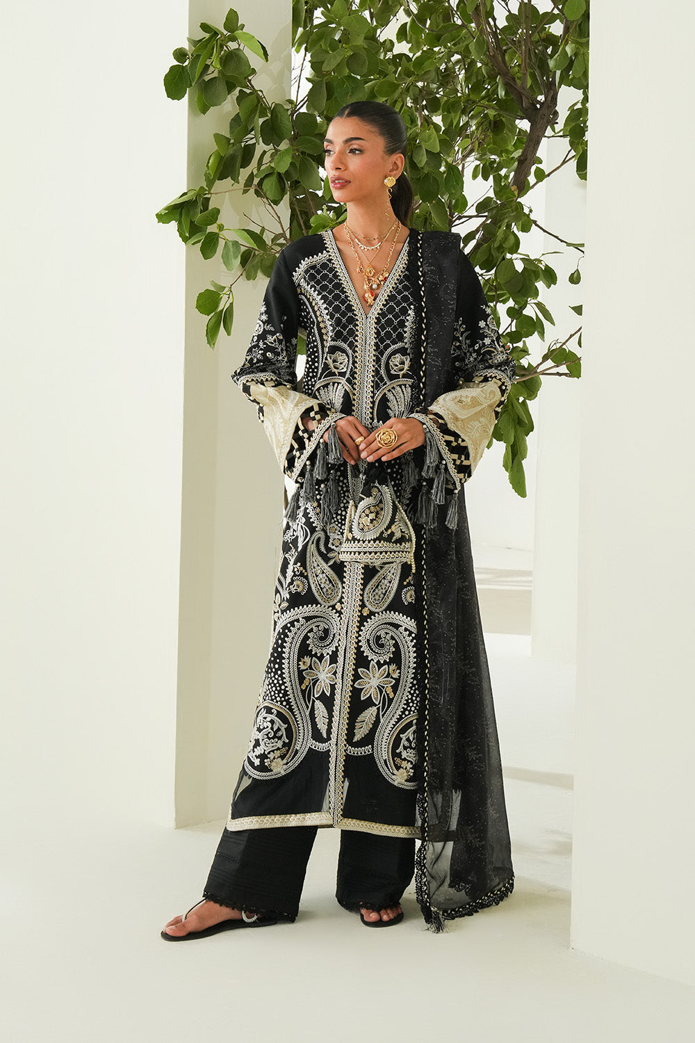 Maryum N Maria | Soiree Lawn |Mirage