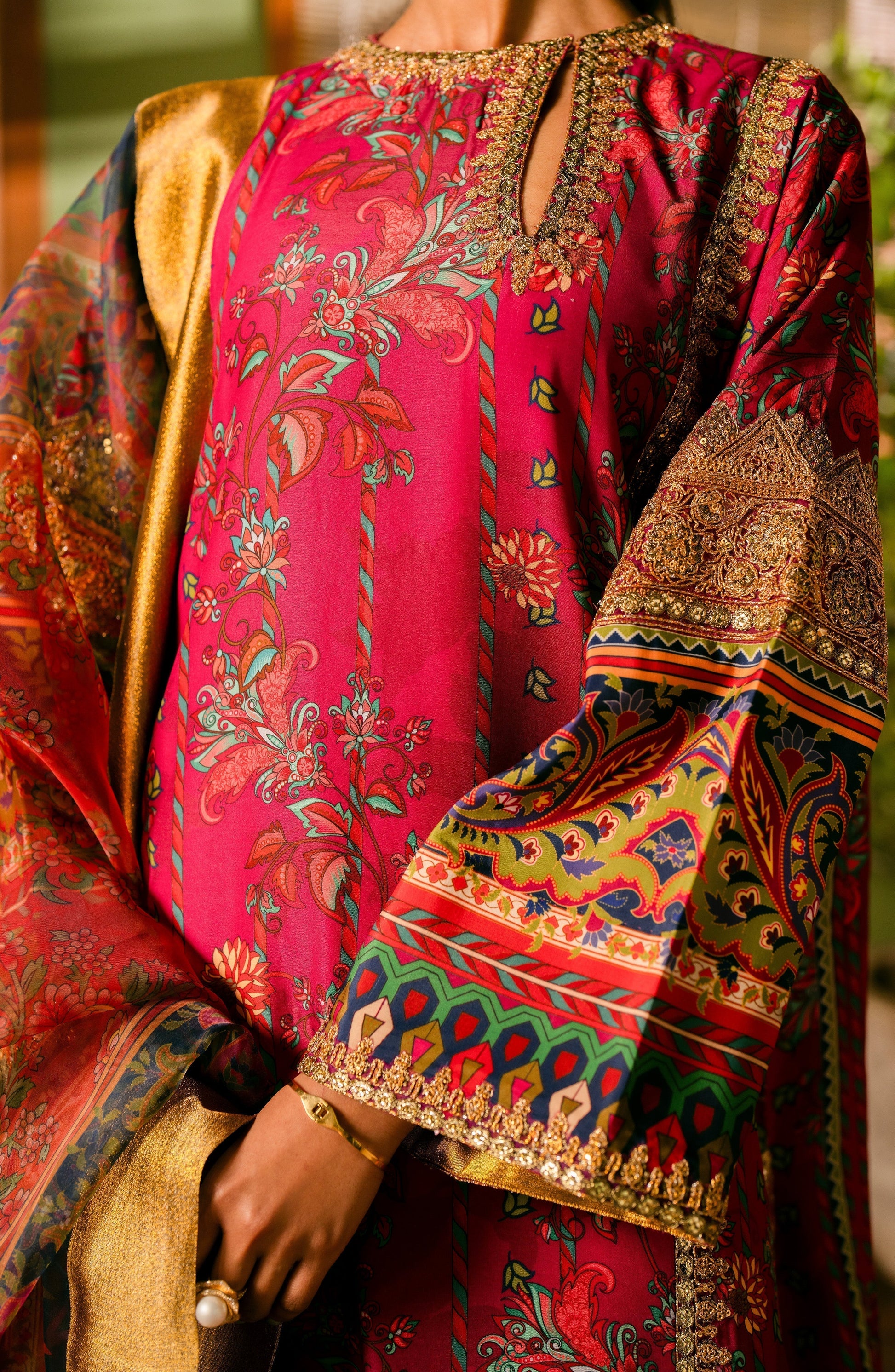 Maryum N Maria | Luxury Lawn 24 | Tefnut - House Of Anaya