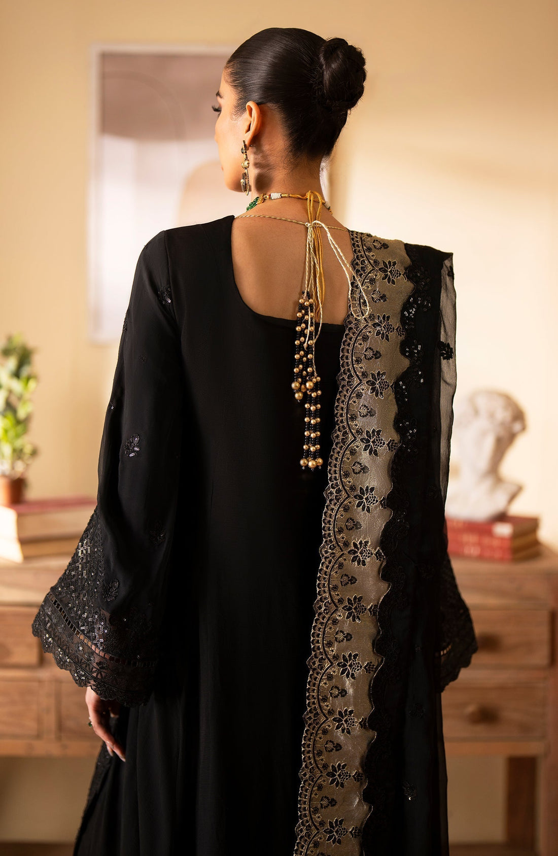 Emaan Adeel | Romansiyyah Luxury Formals 24 | Rehani - House Of Anaya