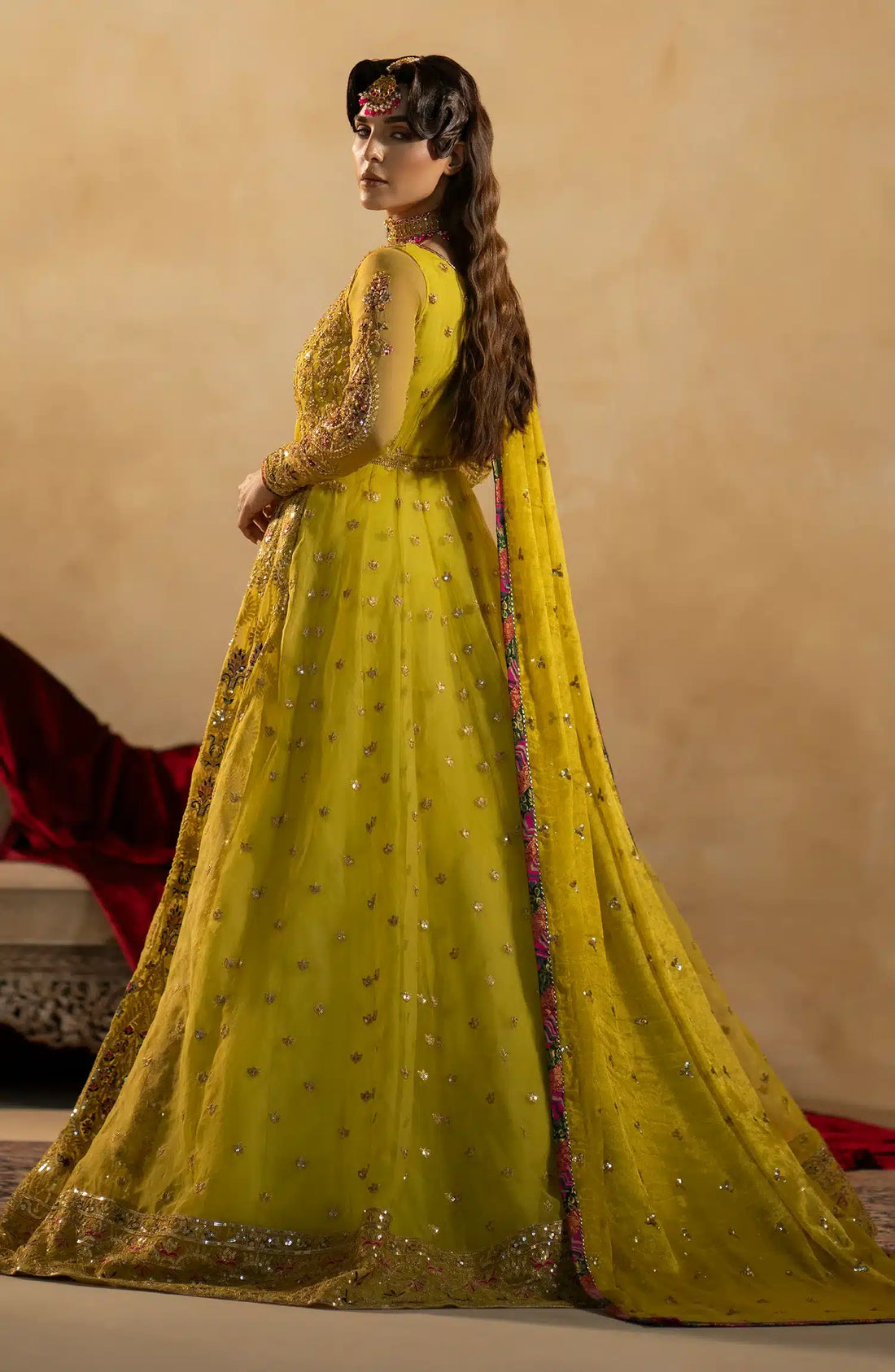 Maryum N Maria | Zamani Beghum Formals 23 | Peridot-(MW23-511) - House Of Anaya