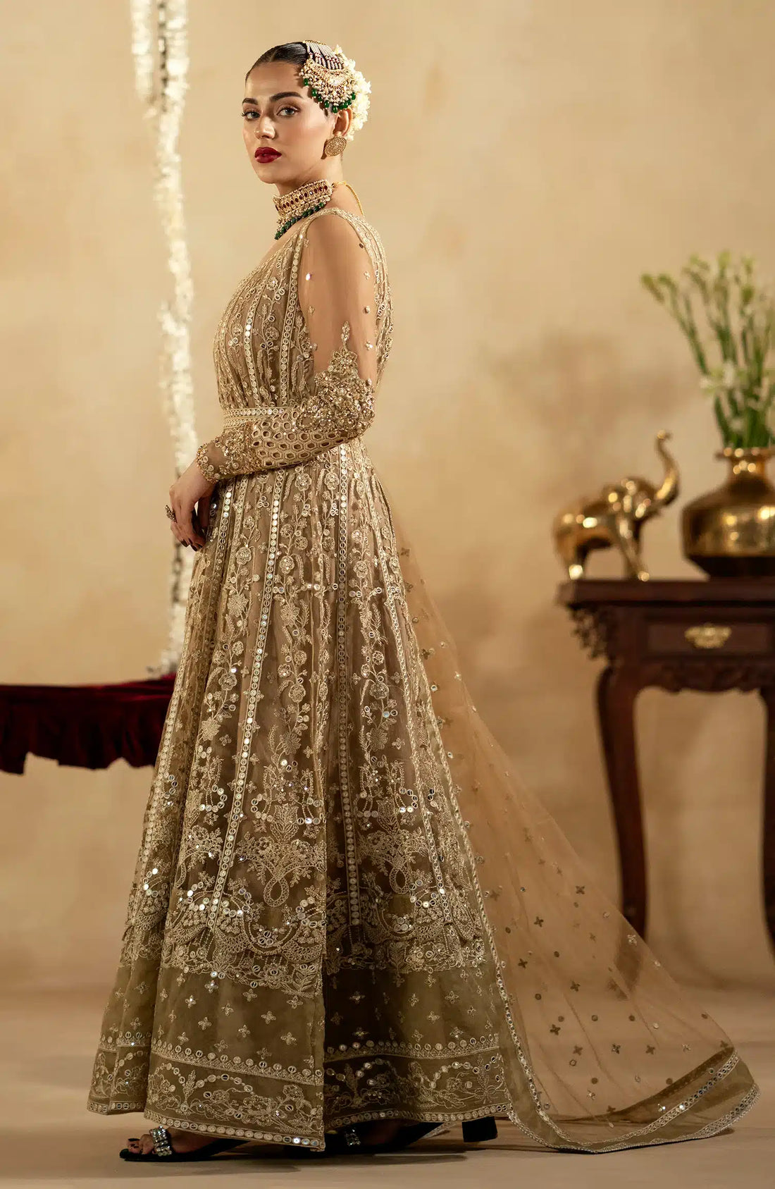 Maryum N Maria | Zamani Beghum Formals 23 | Crystal Quartz-(MW23-520) - House Of Anaya