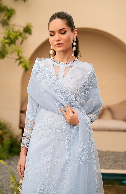 Emaan Adeel | Navaeh Luxury Pret | INDIRA - House Of Anaya