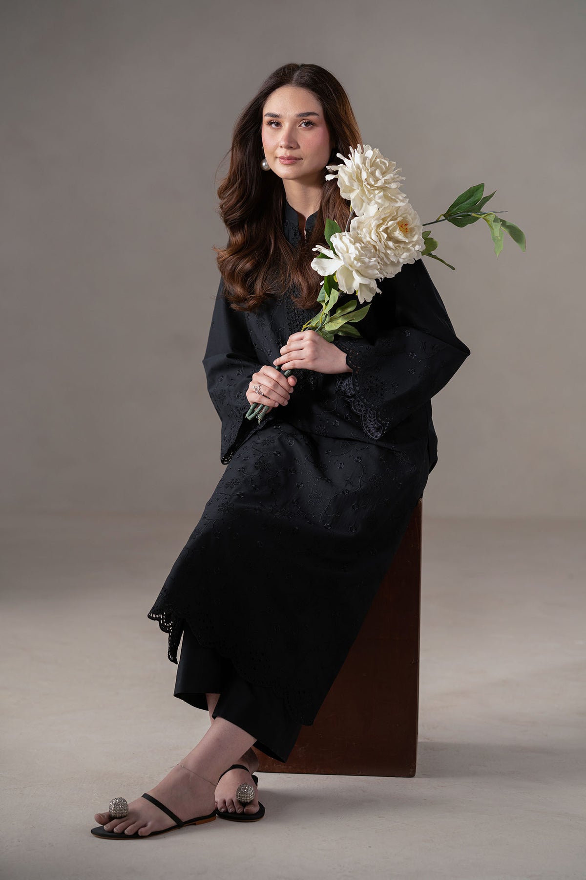 Akbar Aslam | Pret Lawn | Mono