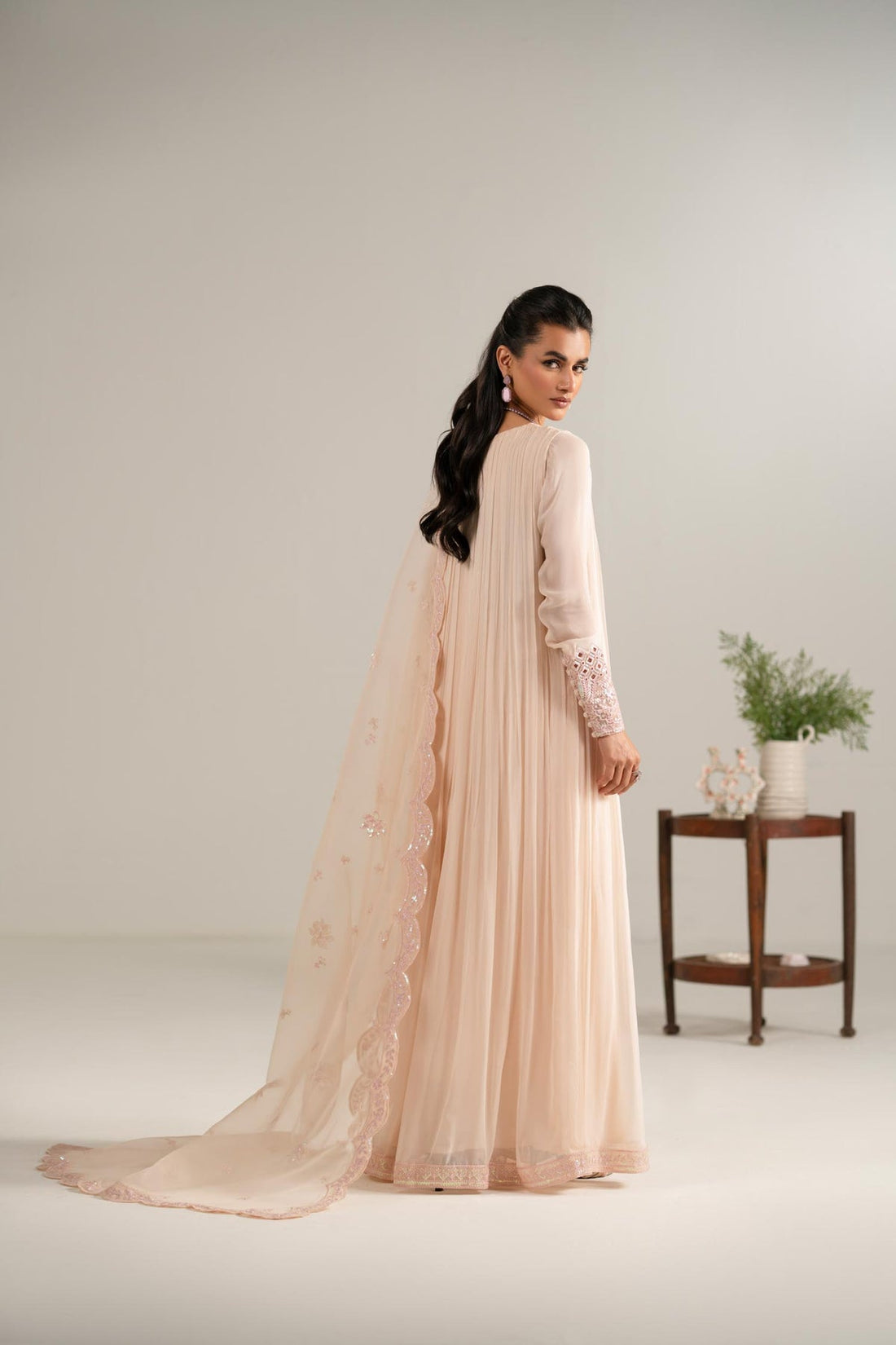 Akbar Aslam | Formal Pret | Nazneen