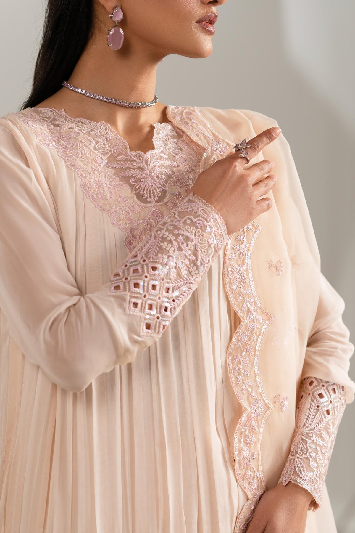 Akbar Aslam | Formal Pret | Nazneen