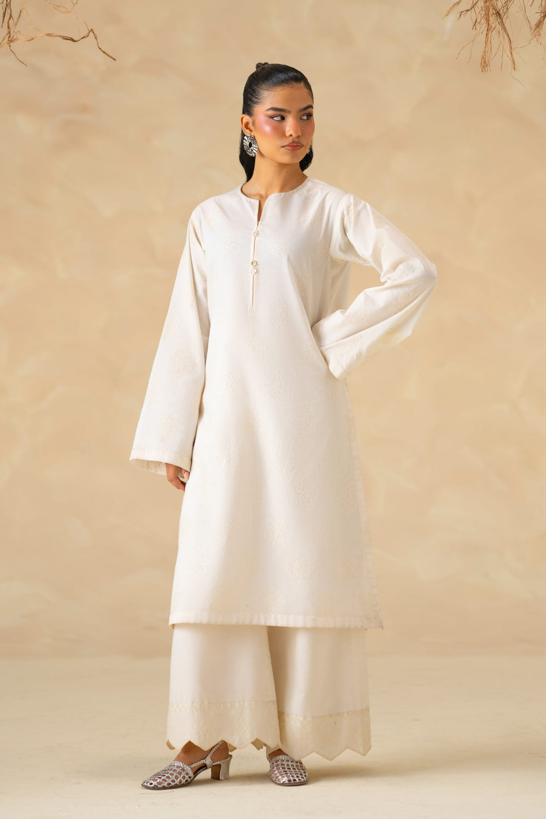 Akbar Aslam | Pret Lawn | Eden