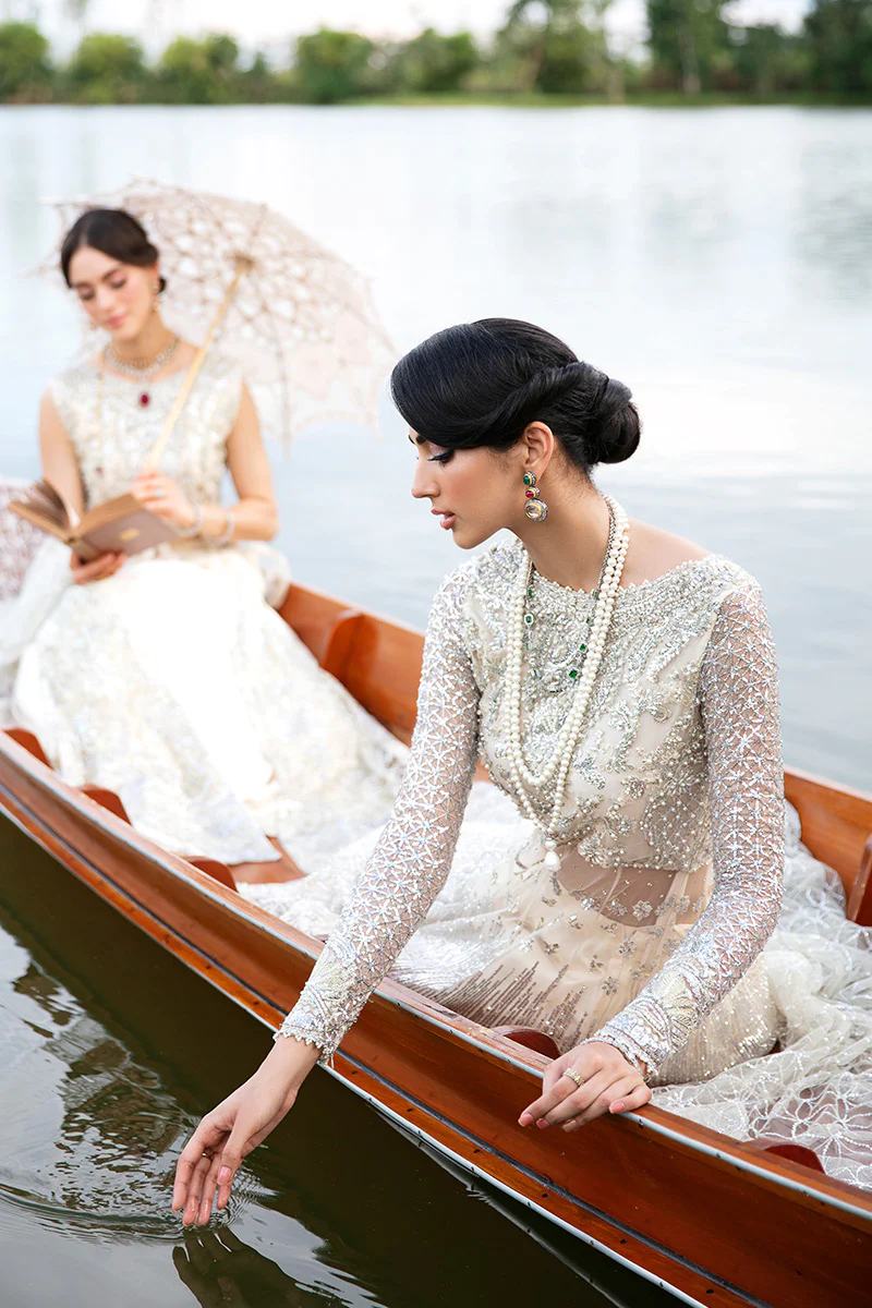 MUSHQ Serendipity Trousseau De Luxe Wedding Collection STDL22-04 EMBER - Riwayat-e-khas