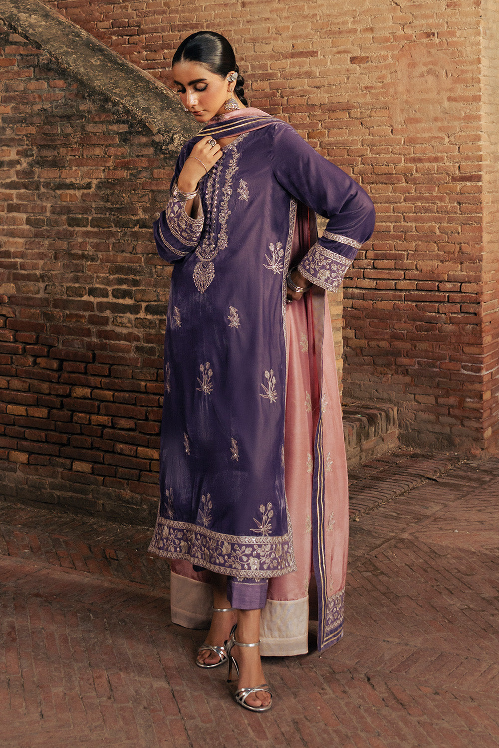 Maryum N Maria | Gulshan e Makhmal | MAËLLE - MSS5606