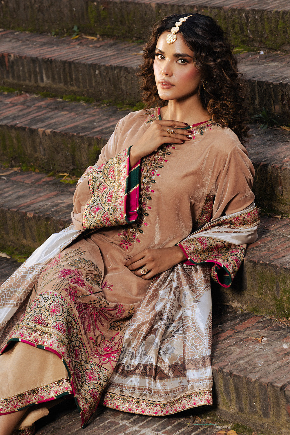 Maryum N Maria | Gulshan e Makhmal | ALIZÉ - MSS5612