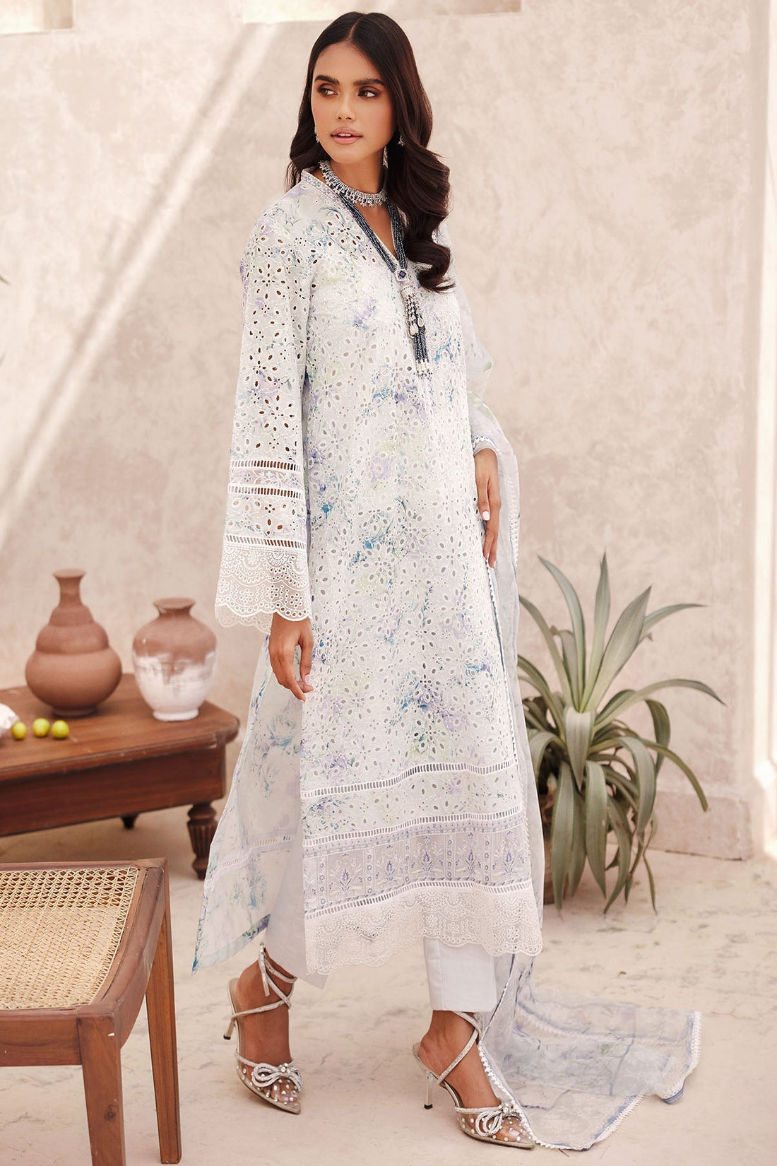 Motifz | Premium Lawn 25 | 3736-LUCIA