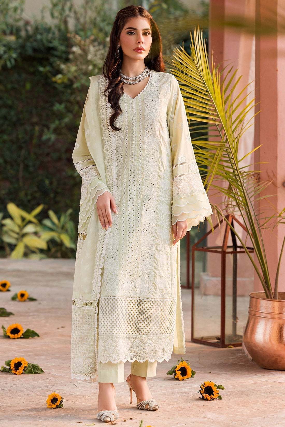 Motifz | Premium Lawn 24 | 4432-BENAZIR