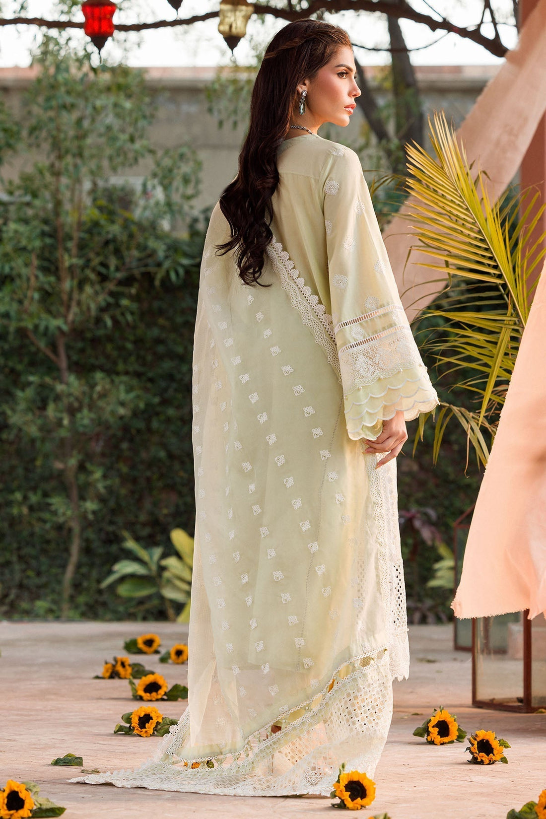 Motifz | Premium Lawn 24 | 4432-BENAZIR