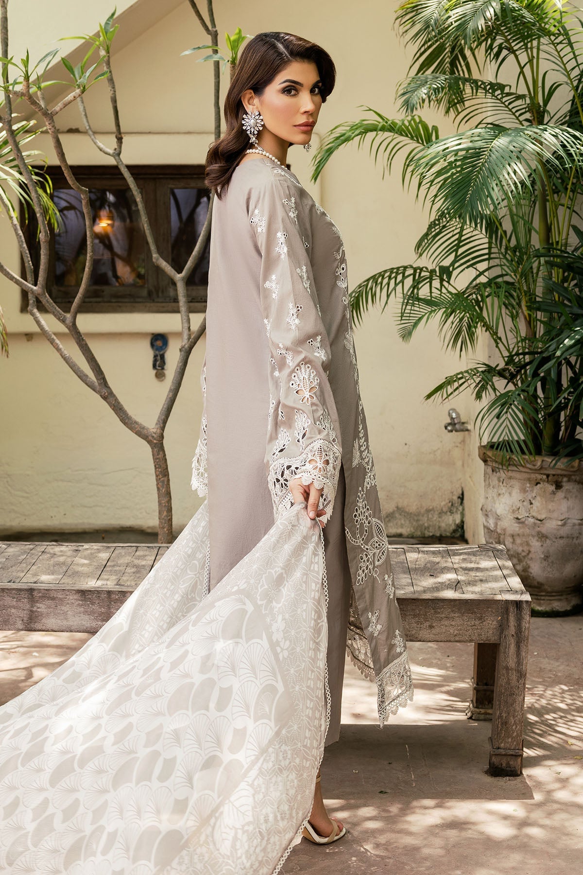 Motifz | Summer Lawn 24 | 4707