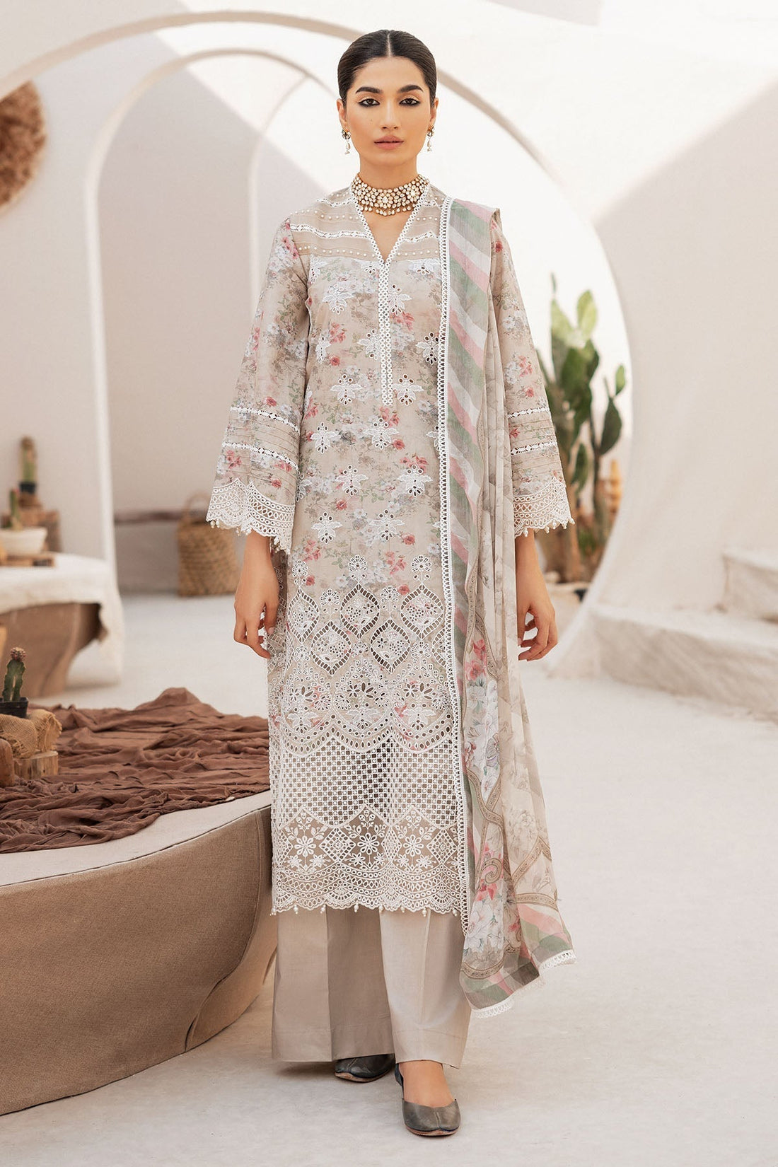 Motifz | Amal Lawn | 4722-MAHROSH