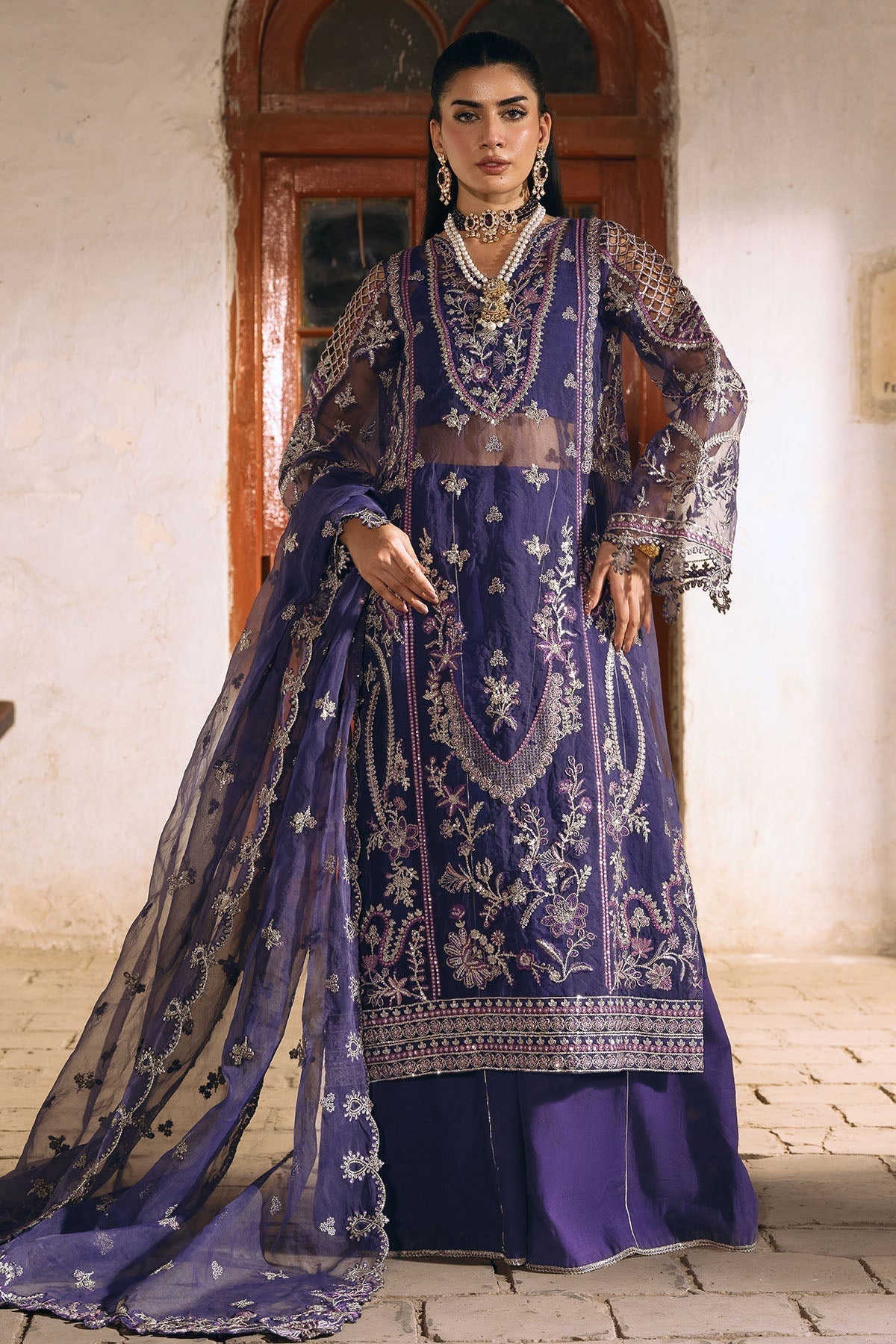 Motifz | Luxury Formal | 4811-DAISHA