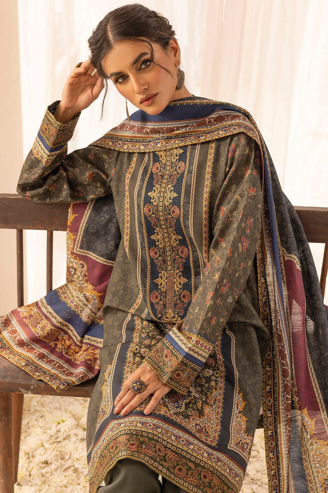 Motifz | Premium Khaddar | 5026-ROHA