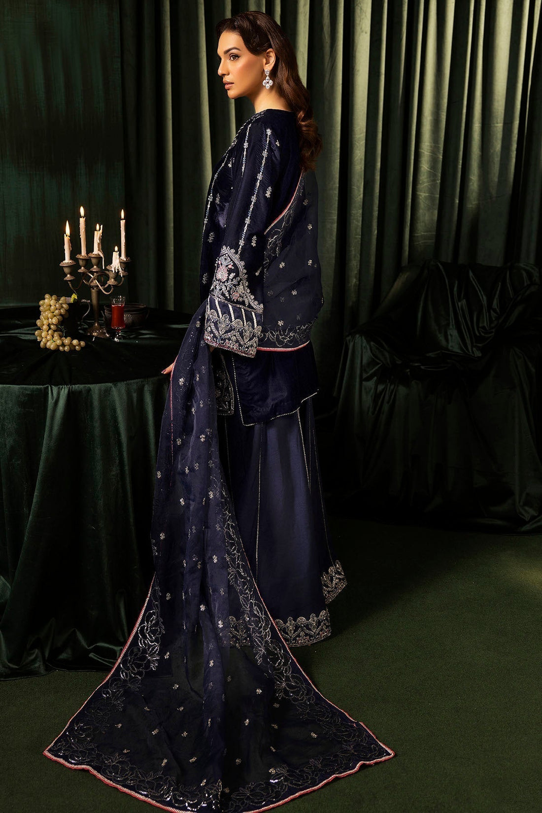Motifz | Velvet Formals | 5092-AAIRA - House Of Anaya