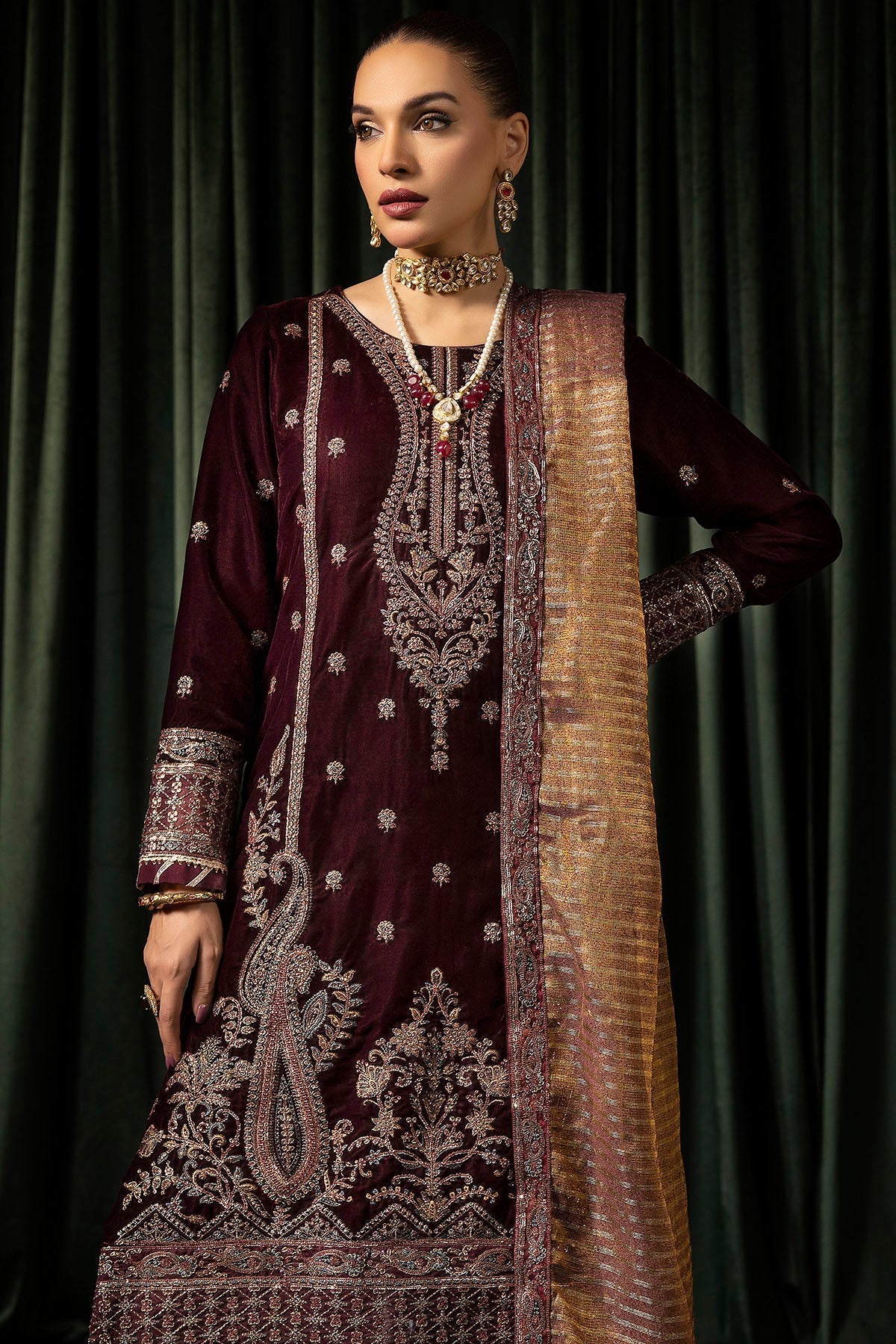 Motifz | Velvet Formals | 5096-DAISHA