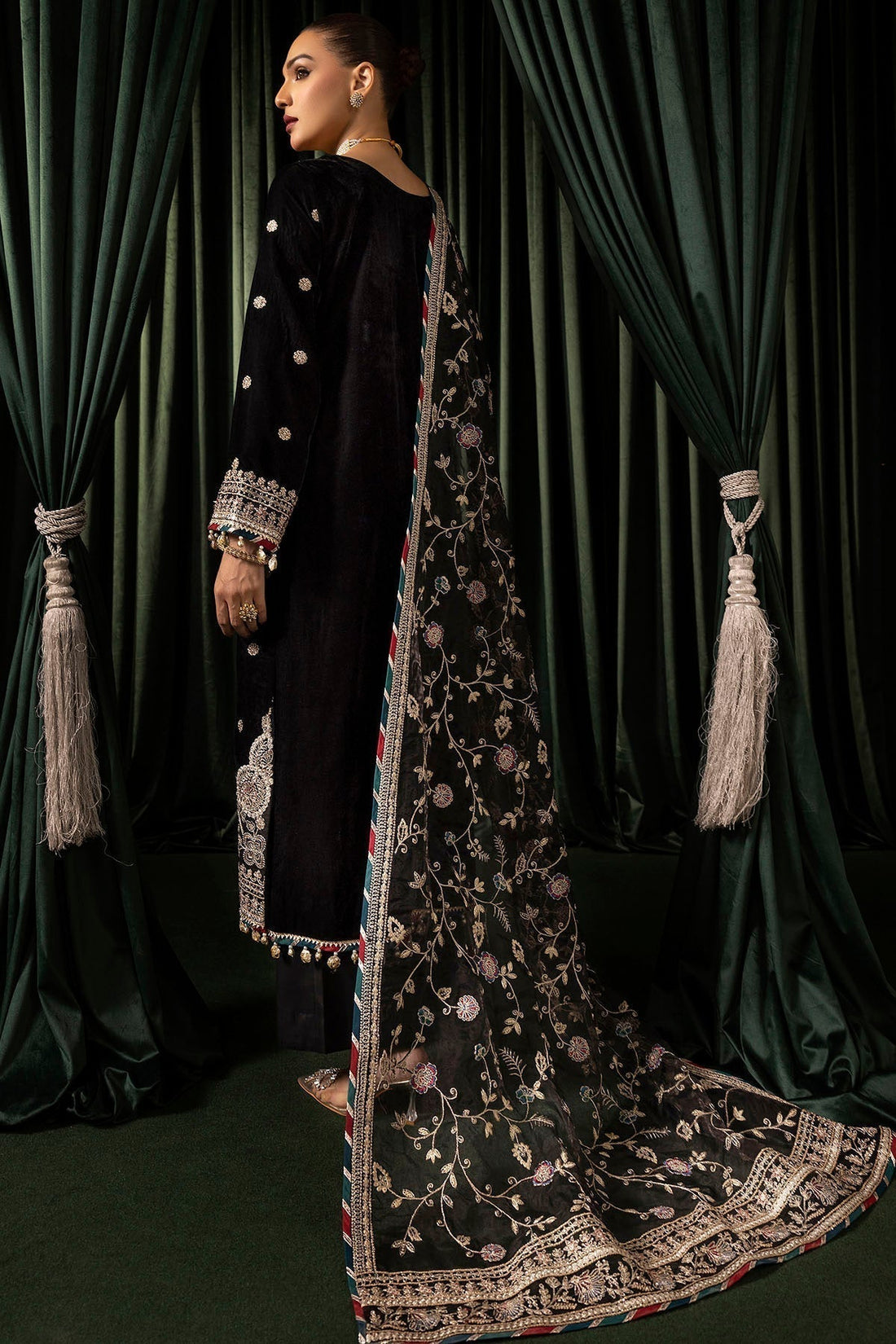 Motifz | Velvet Formals | 5098-FARZEEN - House Of Anaya