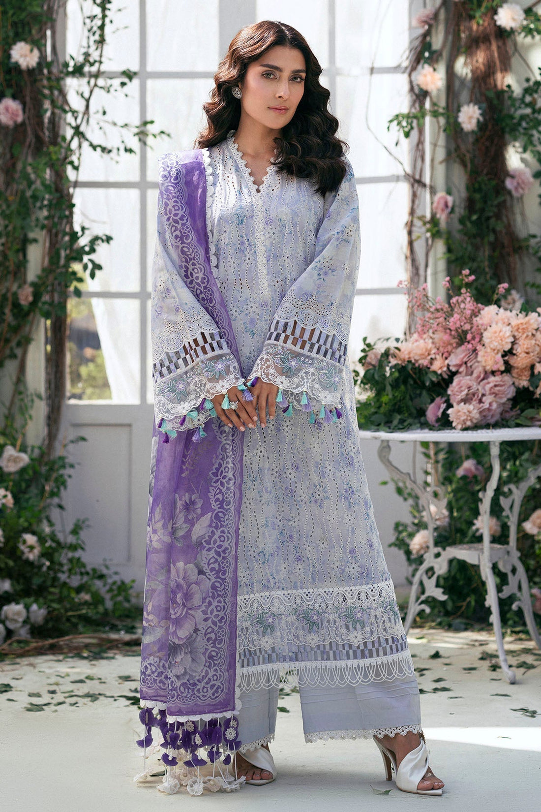 Motifz | Premium Lawn 25 | 5424-VALERIE