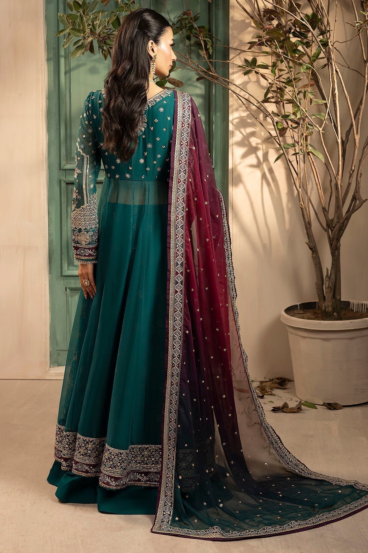Motifz | Luxury Formal | 5578-GISELLE