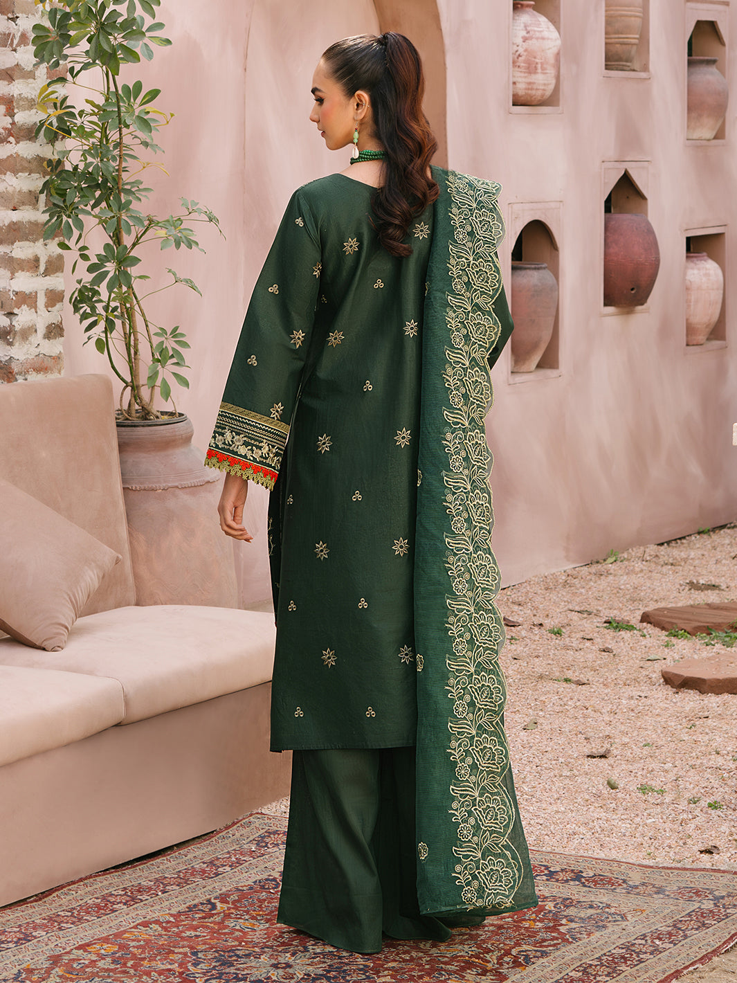Mahnur | Masakali Luxury Lawn 24 | MK 04 - B - House of Zarish