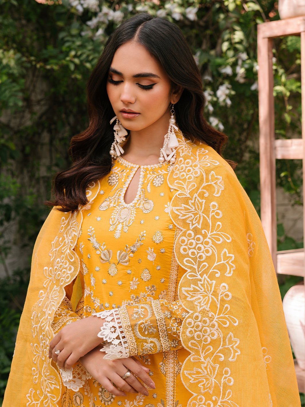 Mahnur | Masakali Luxury Lawn 24 | MK 06 - A - House of Zarish