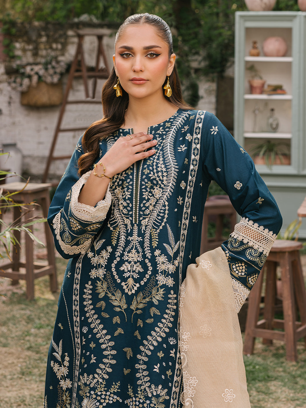 Mahnur | Masakali Luxury Lawn 24 | MK 01 - A - House of Zarish