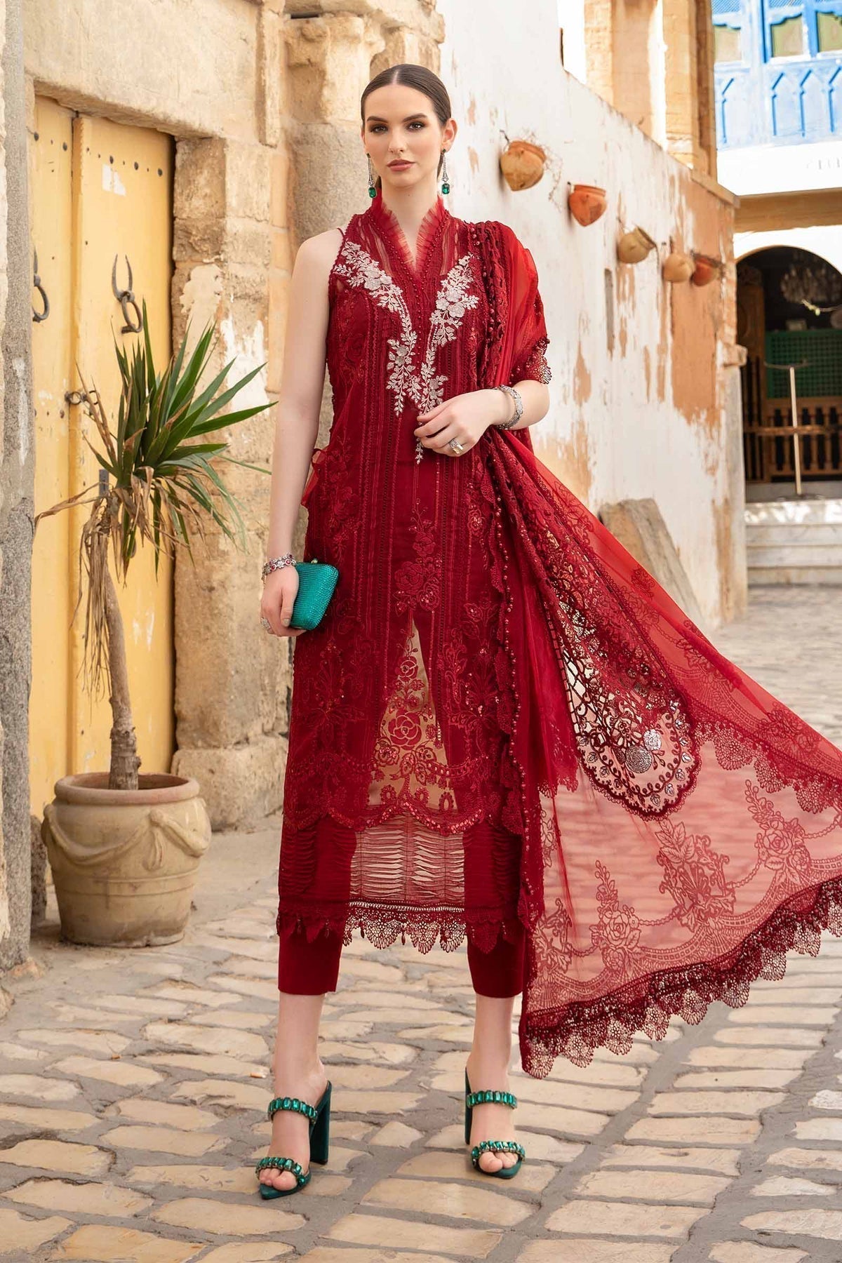 Maria B | Voyage a' Luxe Lawn | D-2401-B - House of Zarish