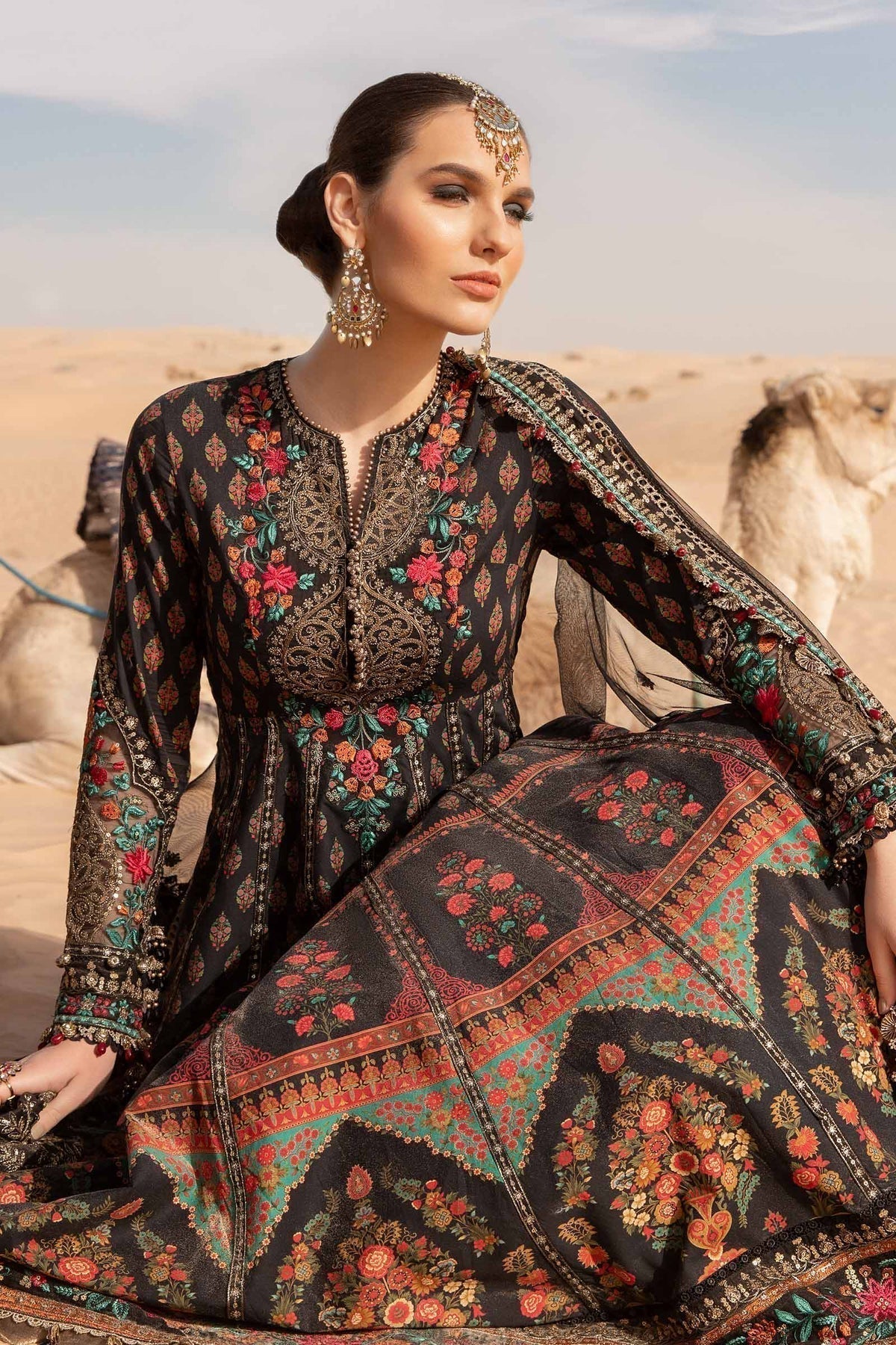 Maria B | Voyage a' Luxe Lawn | D-2413-B - House of Zarish