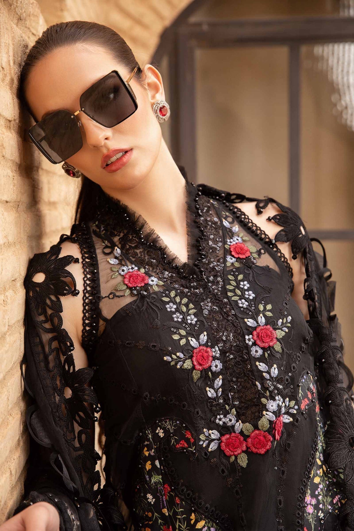 Maria B | Voyage a' Luxe Lawn | D-2405-B - House of Zarish