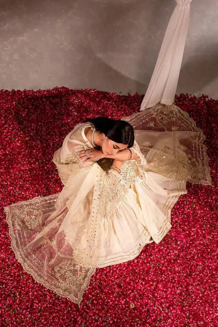 Maria Osama Khan | Dastaan Festive Formals 23 | Hoor - House Of Anaya