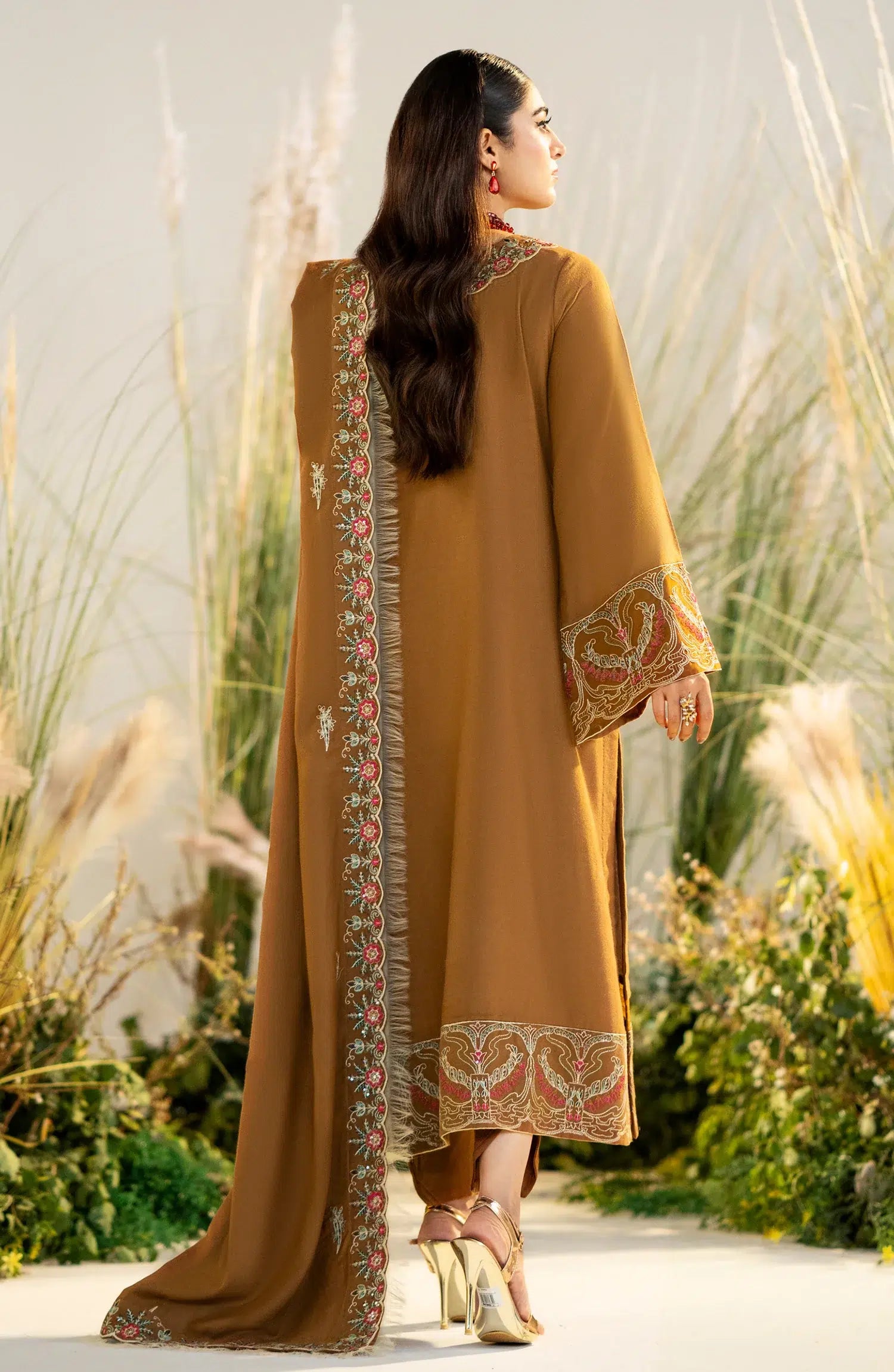 Maryum N Maria | Shehr Bano Winter 23 | HARLEEN MW23564 - House Of Anaya