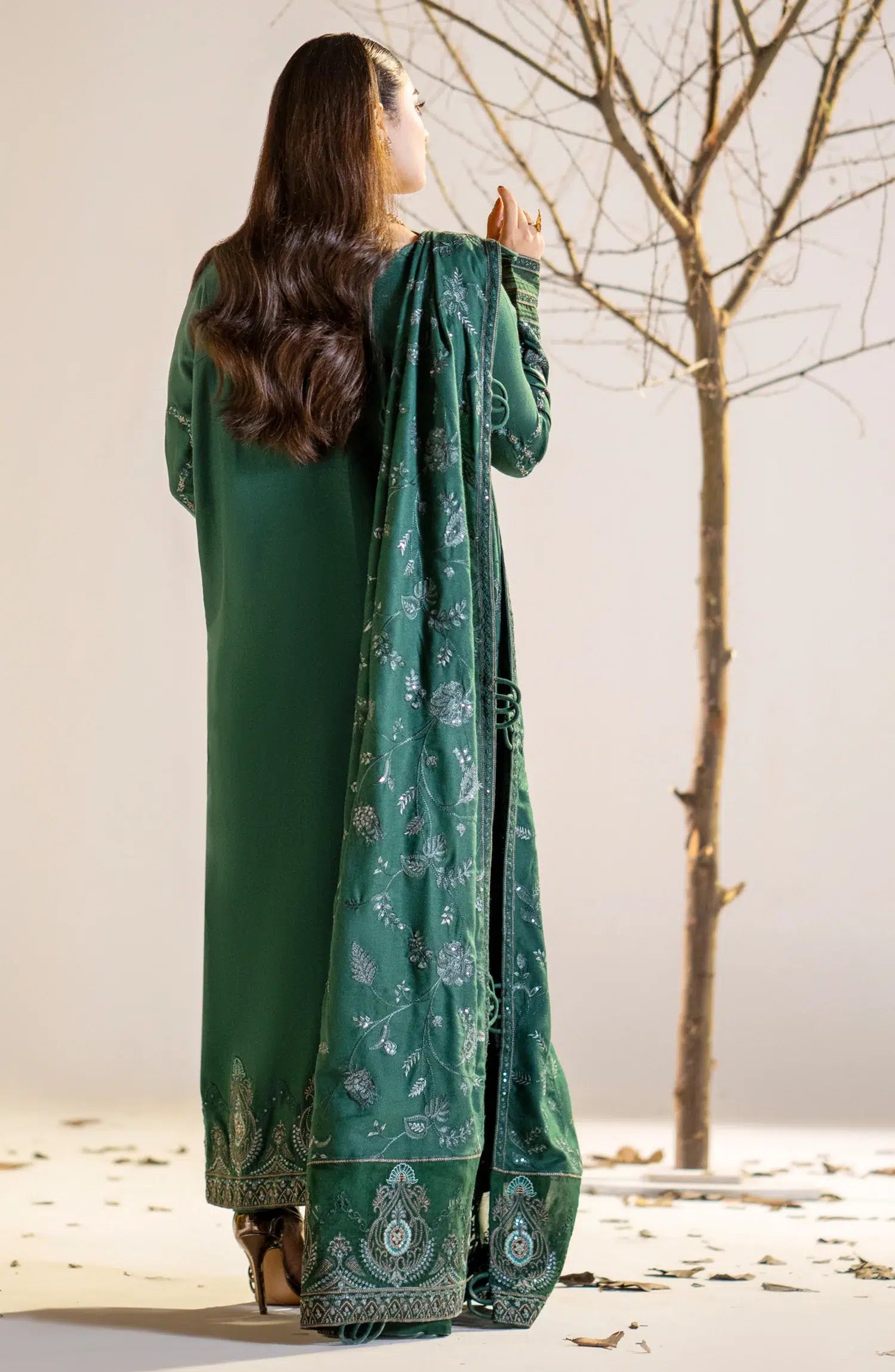 Maryum N Maria | Shehr Bano Winter 23 | JHEEL MW23563 - House Of Anaya