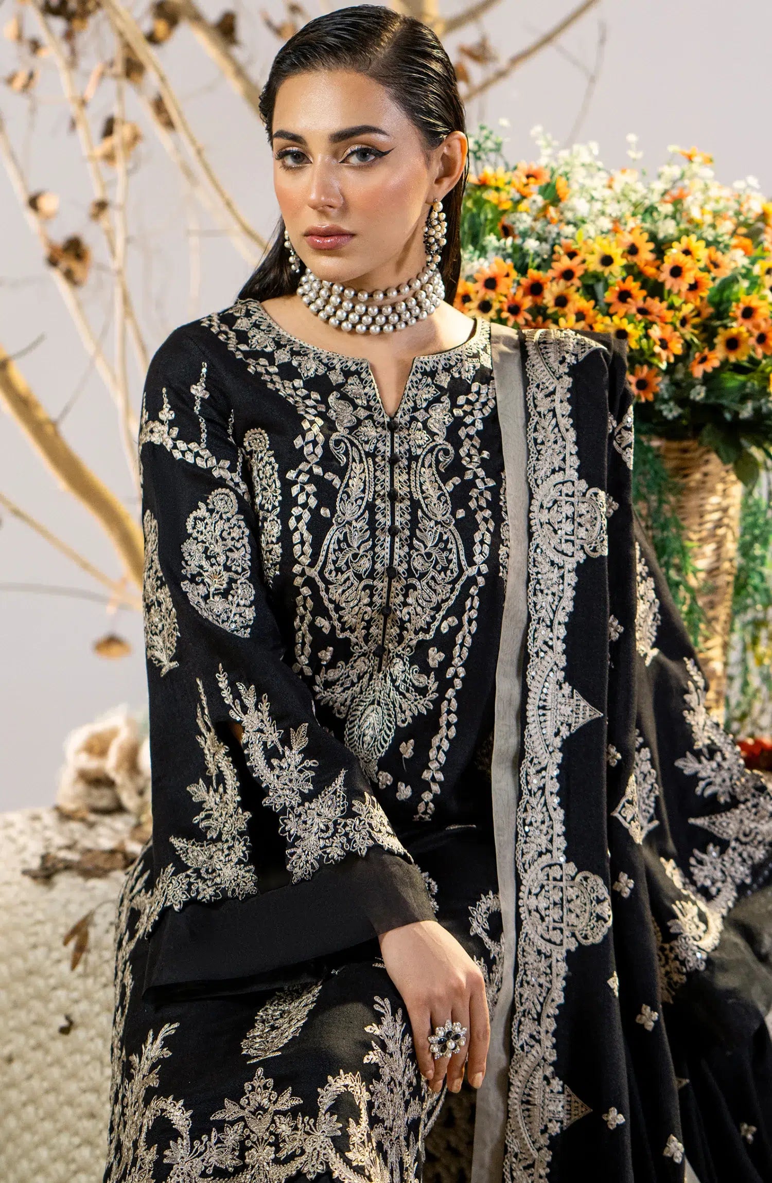 Maryum N Maria | Shehr Bano Winter 23 | KAJOL MW23561 - House Of Anaya