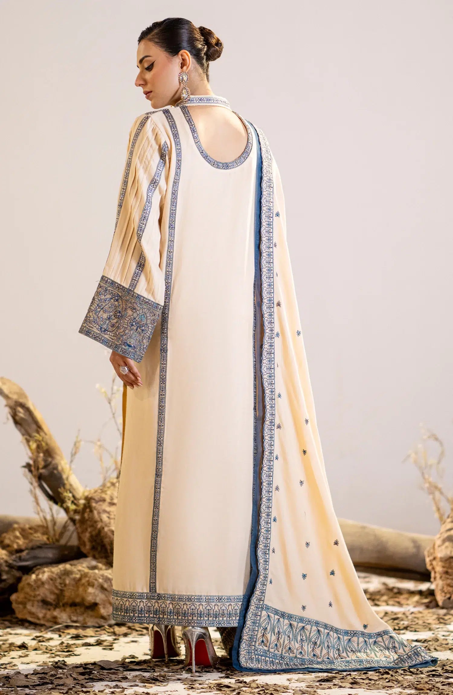 Maryum N Maria | Shehr Bano Winter 23 | DALBIR MW23559 - House Of Anaya