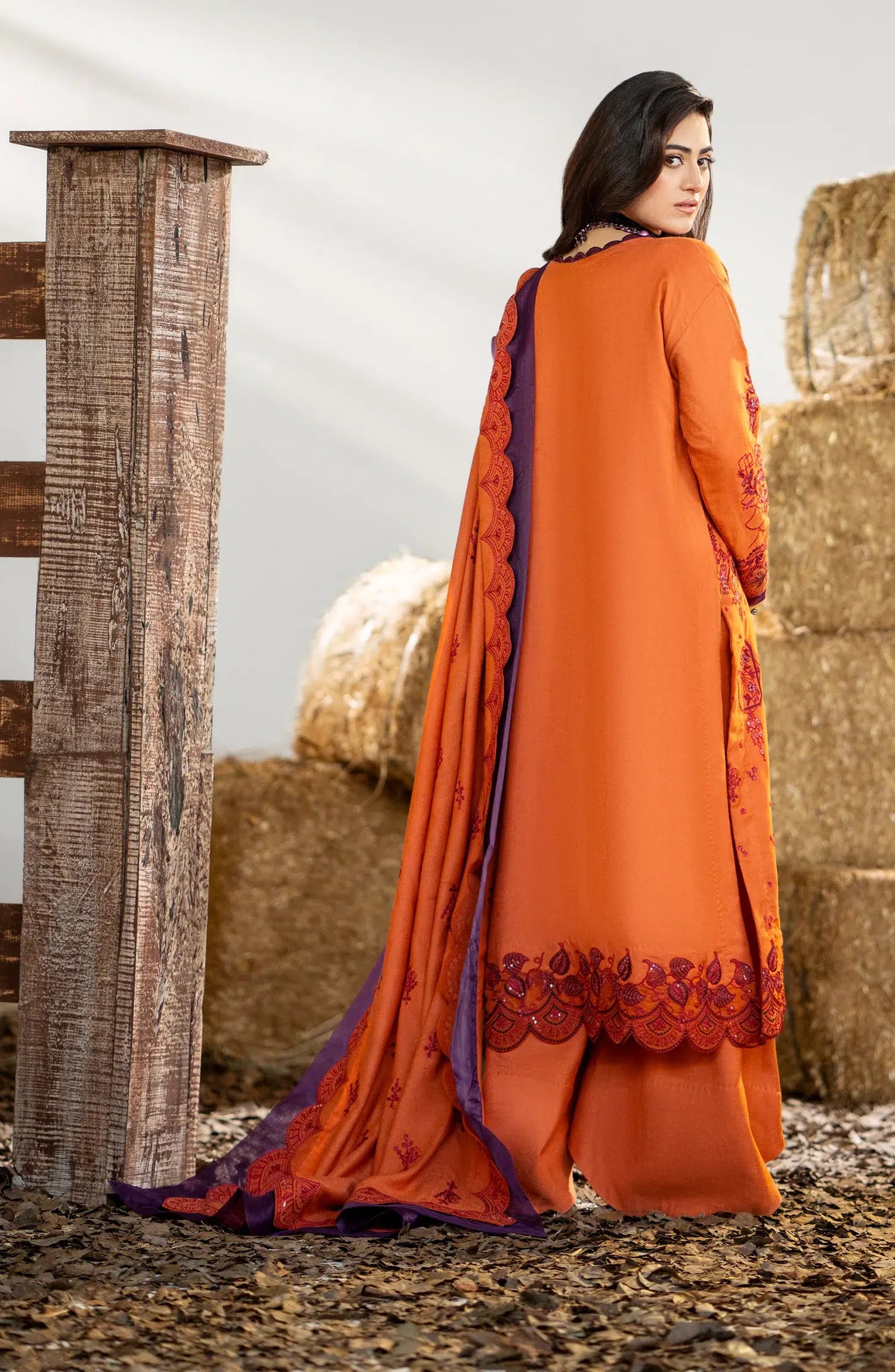 Maryum N Maria | Shehr Bano Winter 23 | CHUNI MW23562 - House Of Anaya