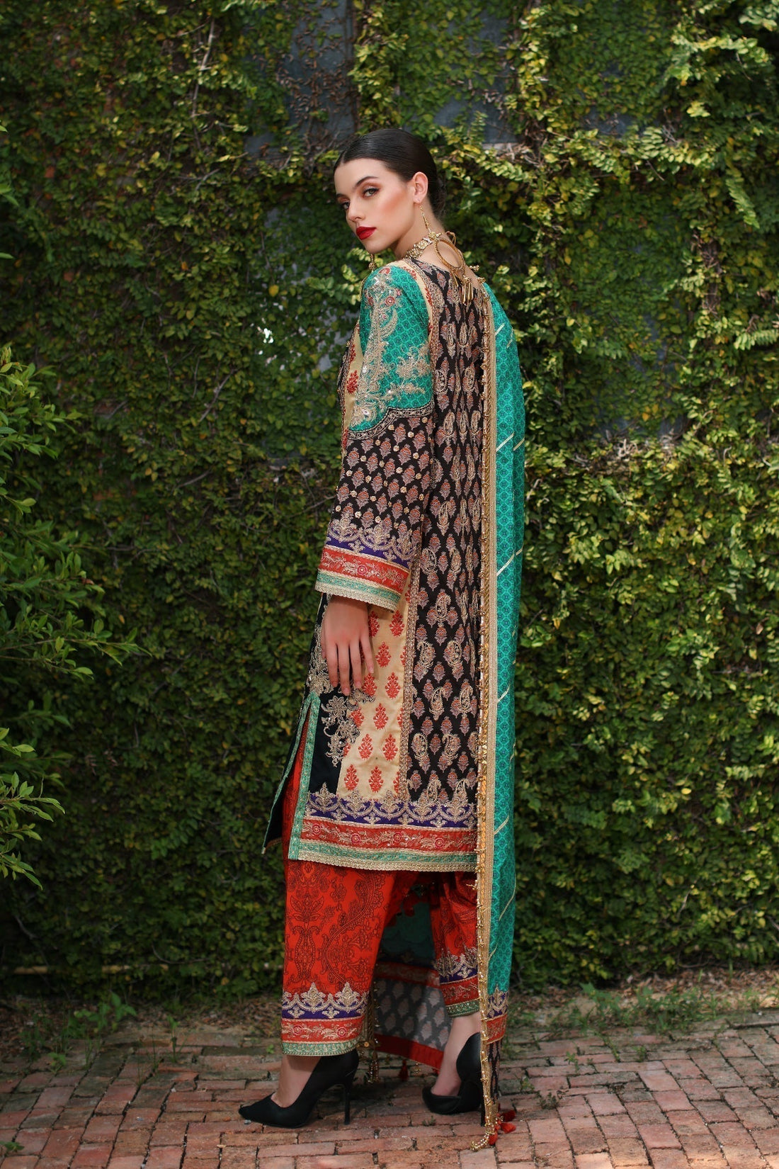 Mina Kashif | Festive Lawn | Zenel - House Of Anaya