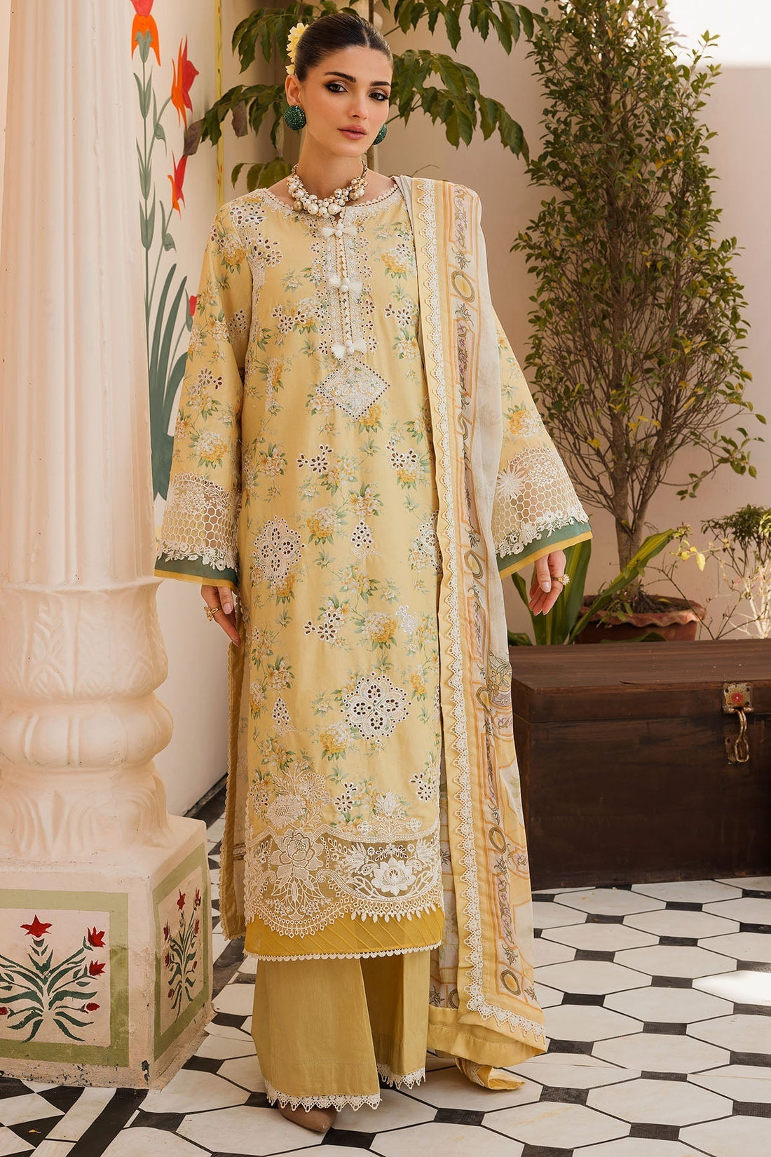 Motifz | Amal Luxury Lawn | 4623