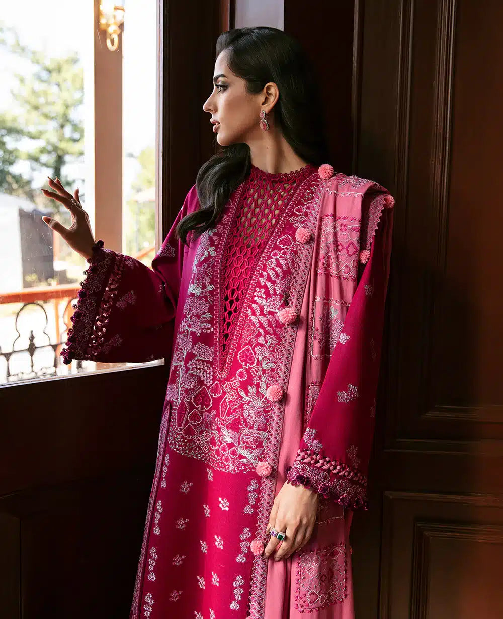 Republic Womenswear | Noemei Luxury Shawl 23 | NWU23-D4-A - House Of Anaya