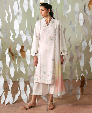 Republic Womenswear | Basic Vol 1'26 | Neve