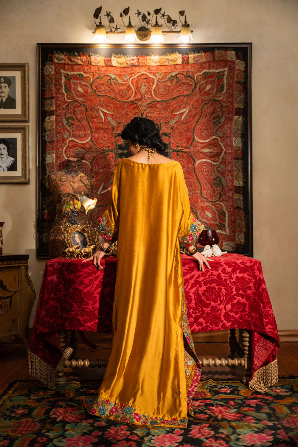 Nilofer Shahid | Aatish the Fire Within | Sunehri (1pc) č?Žč?? Aatish The Fire within - House Of Zarish