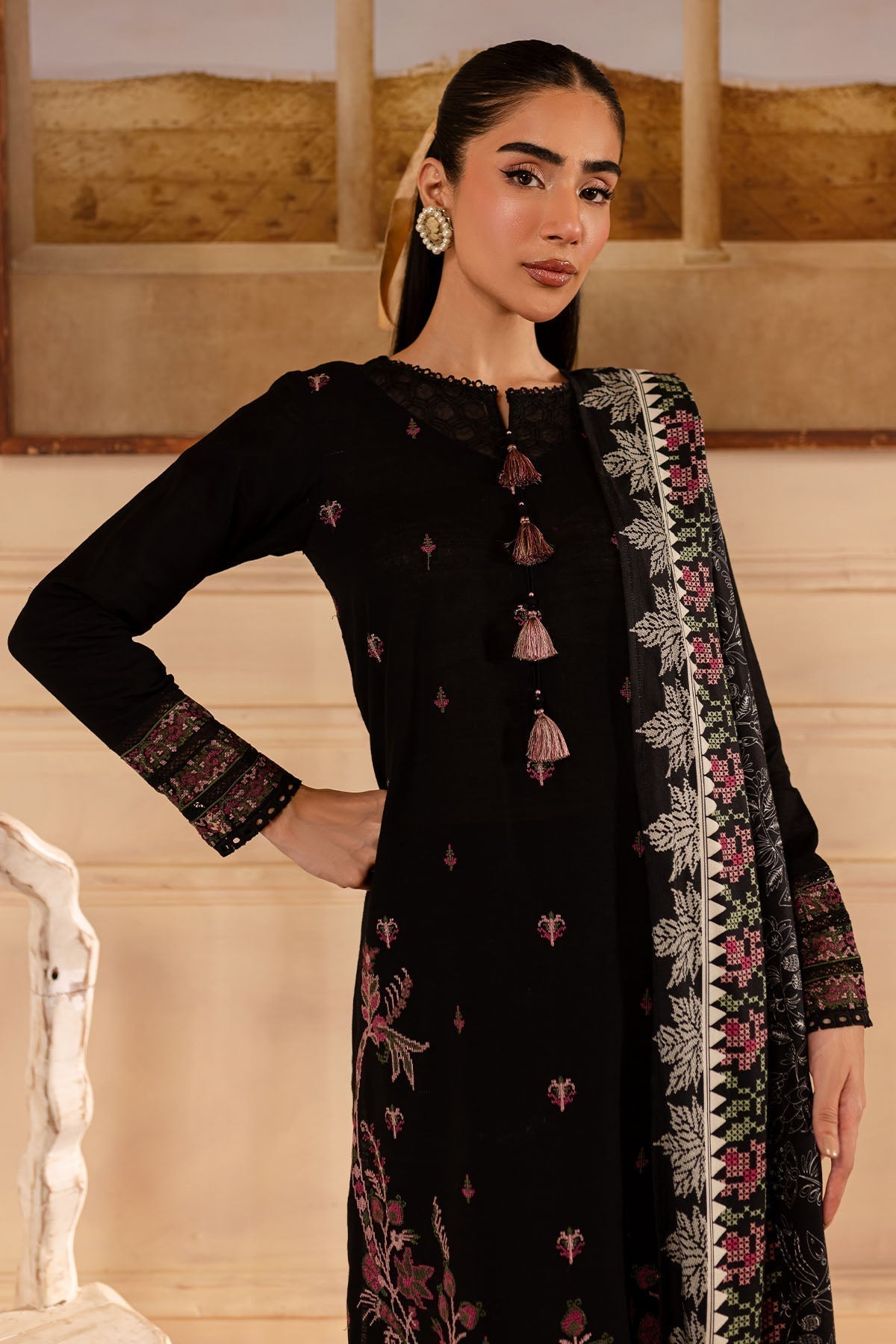 Nureh | Shades of Winter |  NP-585 - House Of Anaya