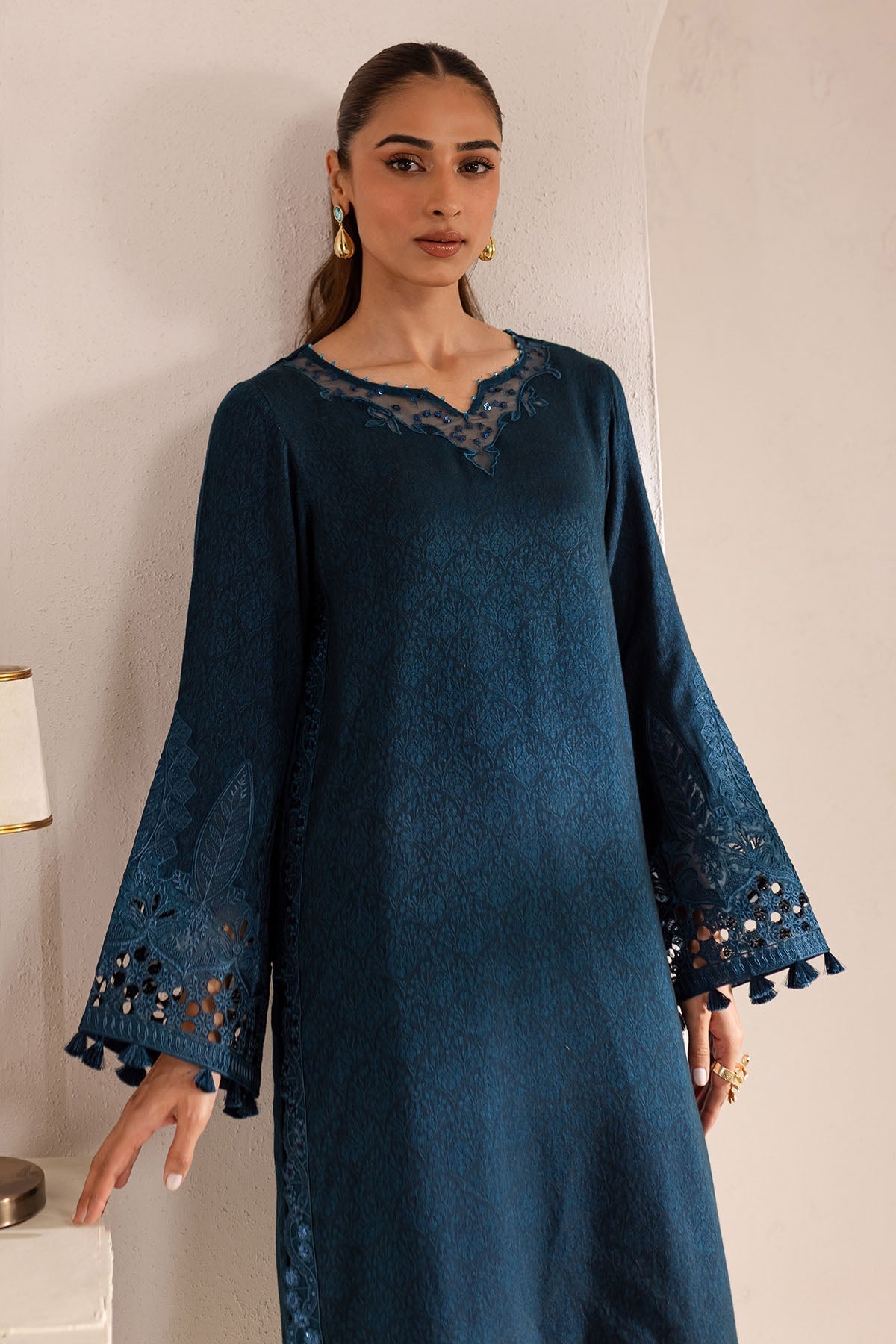 Nureh | Shades of Winter |  NP-589 - House Of Anaya