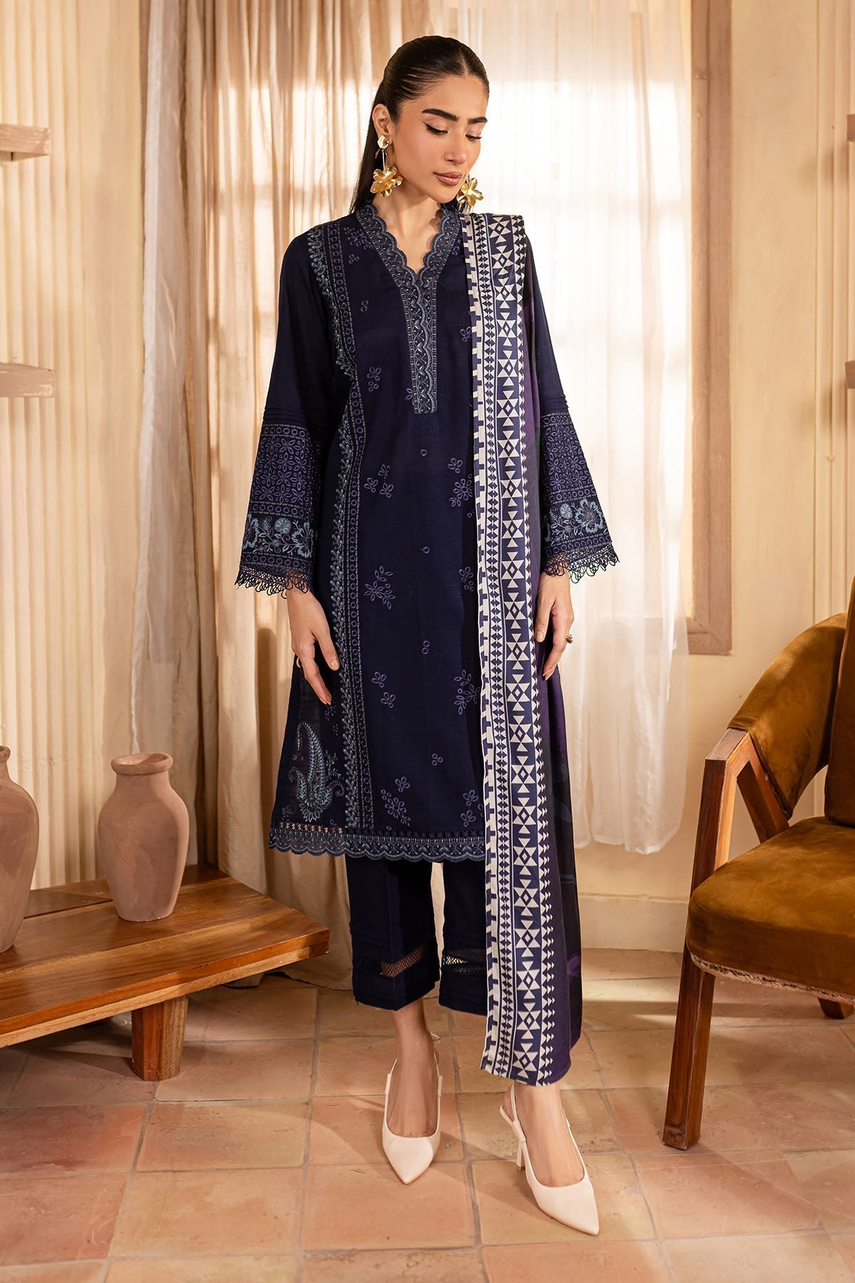 Nureh | Shades of Winter |  NP-582 - House Of Anaya