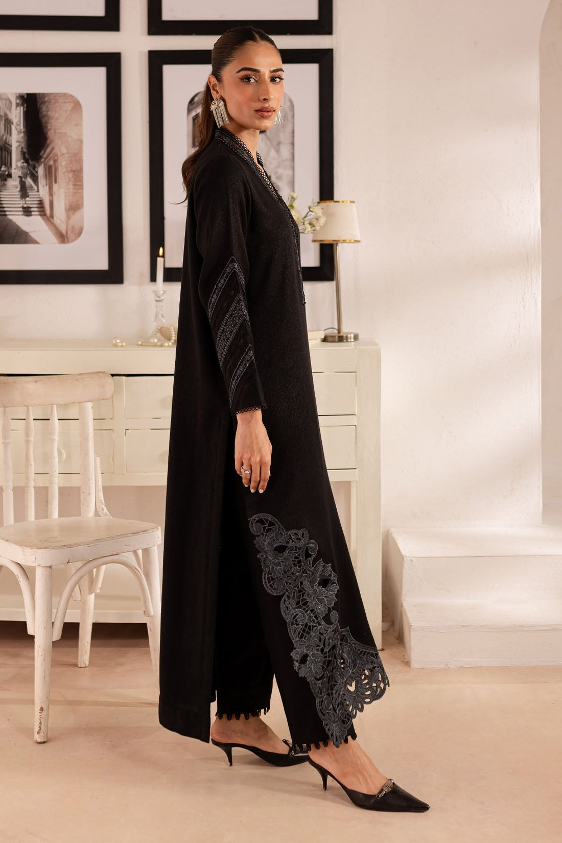 Nureh | Shades of Winter |  NP-590 - House Of Anaya