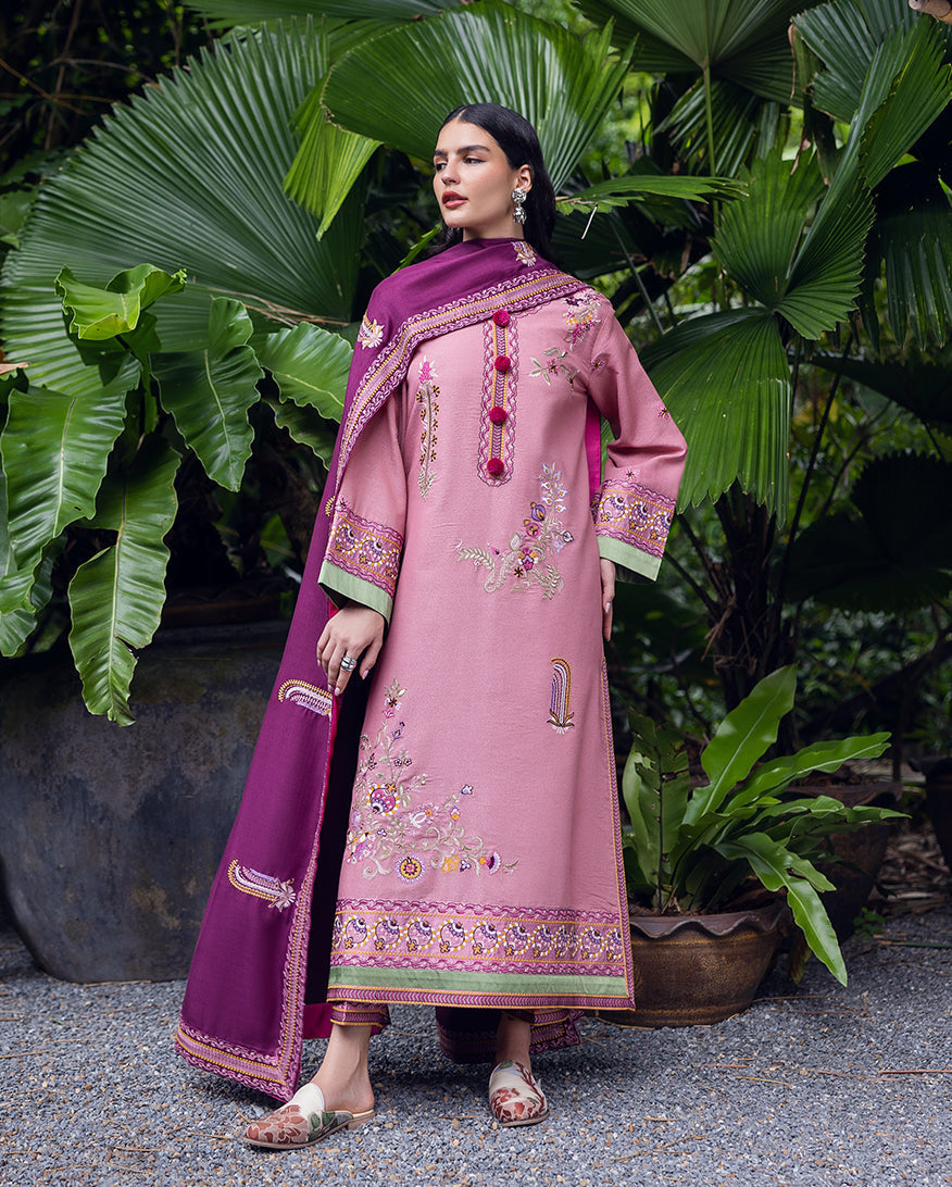 Mushq | Hemline Karandi | Opal Gleam