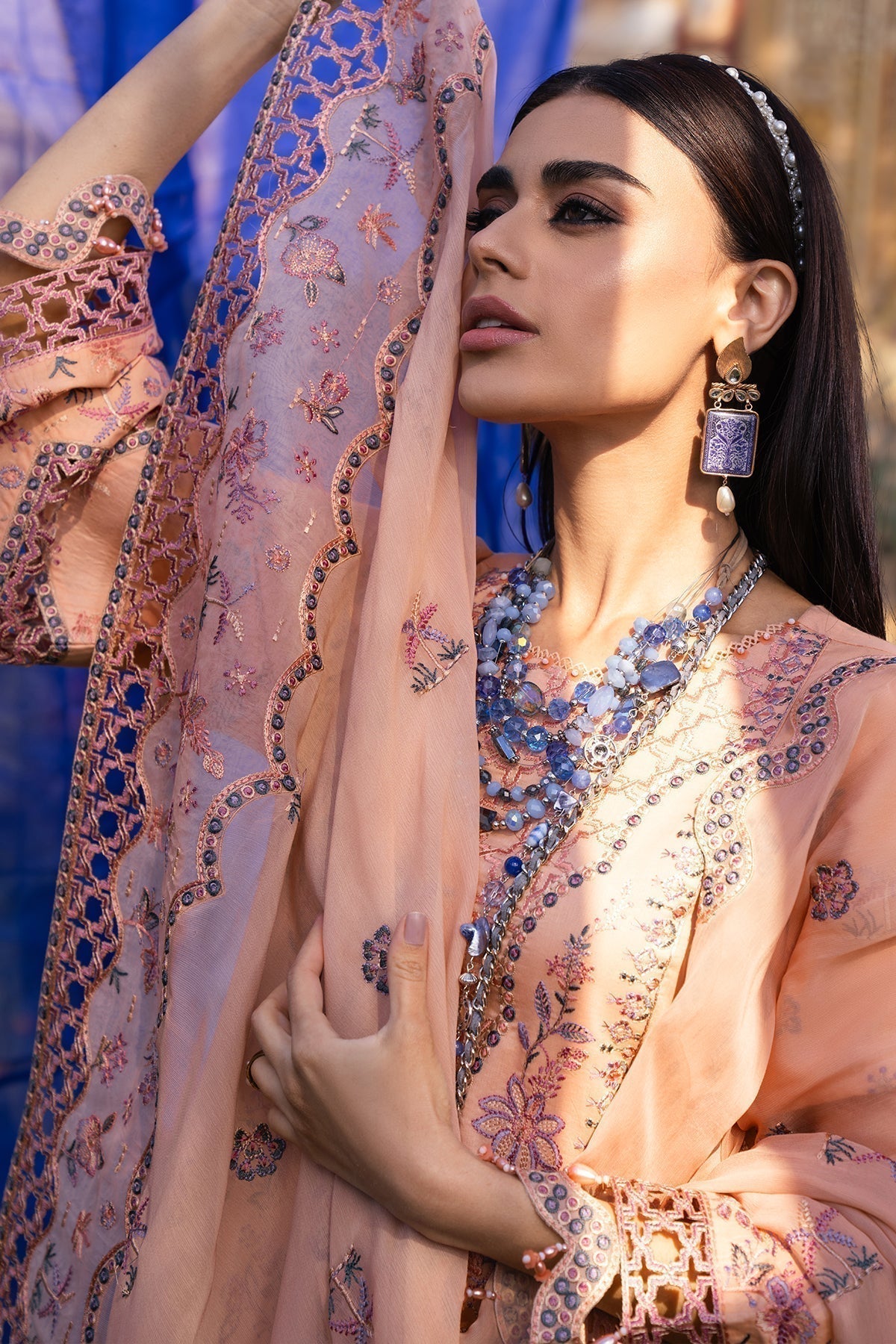 Alizeh | Rawayat Luxury Lawn 24 | Nazmin - House Of Anaya